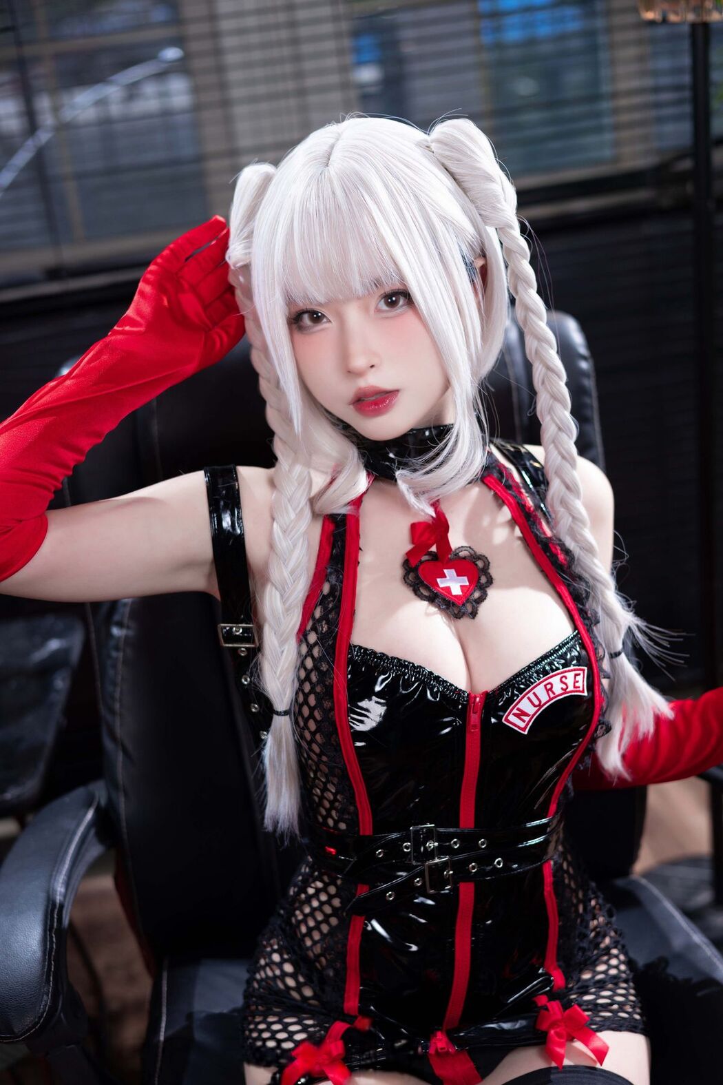 Coser@清水由乃 – 白发护士 (58P – 1V)