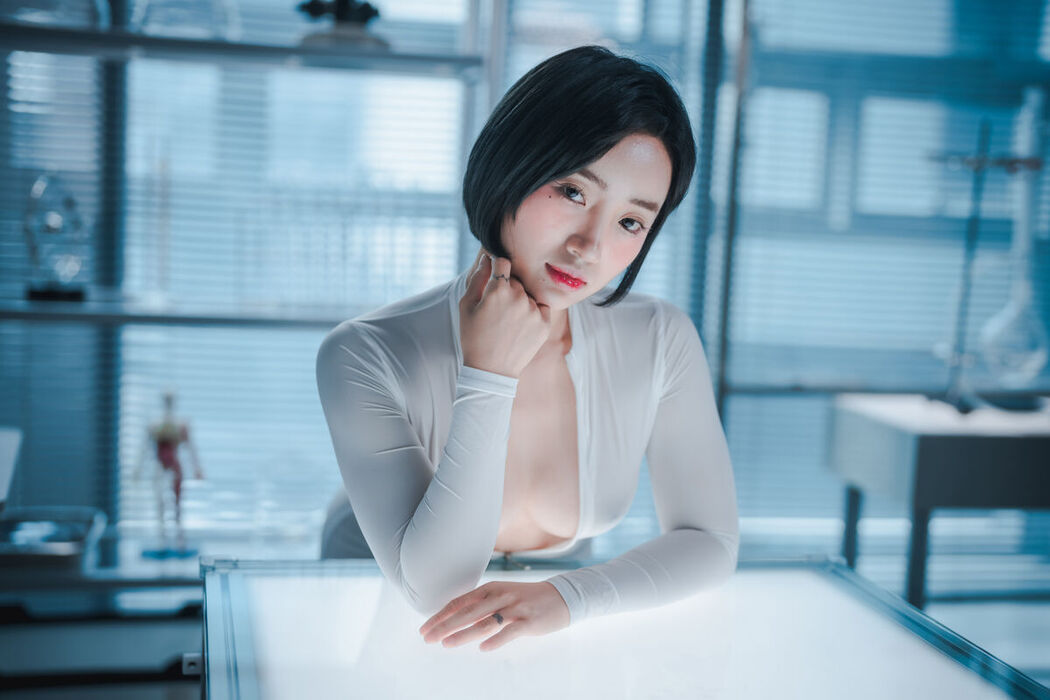 DJAWA Booty Queen – Naughty Worker And Supervisor Part1