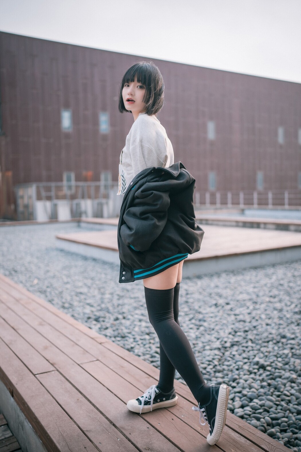 DJAWA Jeong Jenny 정제니 – Daylife In Sacramento B