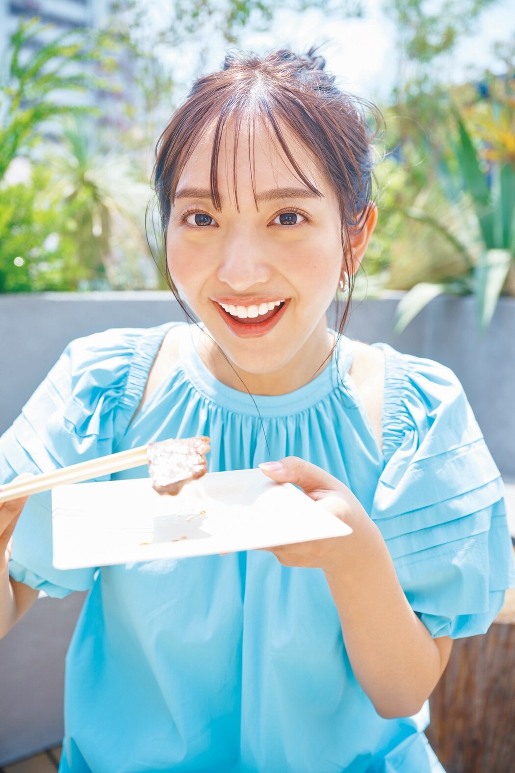 FLASH 2023-08-22-29 No.1700 福原遥 夏目響 澄田綾乃 藤本万梨乃 志田音々 三田悠貴×竹内花 新藤まなみ 西野夢菜