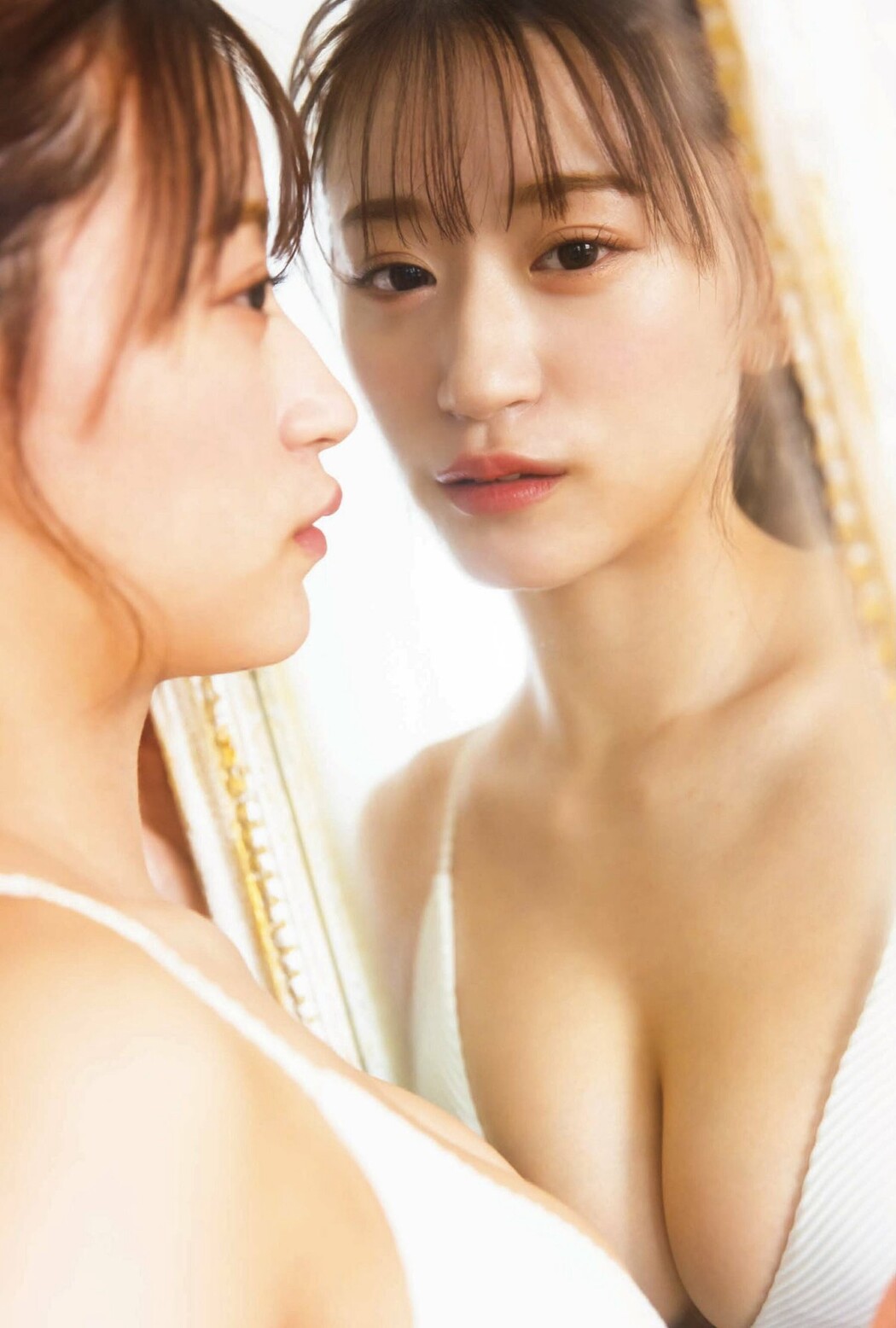 Flash 2022.12.13 No.1669 上西怜 岸明日香 中川美優 華村あすか 笹岡郁未 春名美波 藤木由貴 大久保桜子