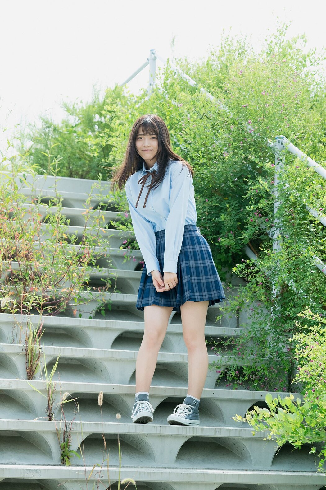 FLASH Photobook 2021-12-21 Nanako Kurosaki 黒嵜菜々子 – Youth Shiyokka Summer memories