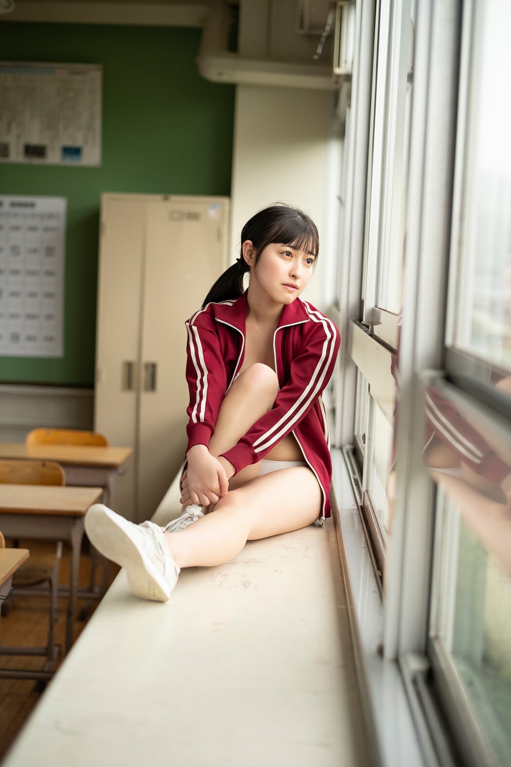 FLASH Photobook 2021-06-25 Tsukine Takeuchi 竹内月音 – Someday After School