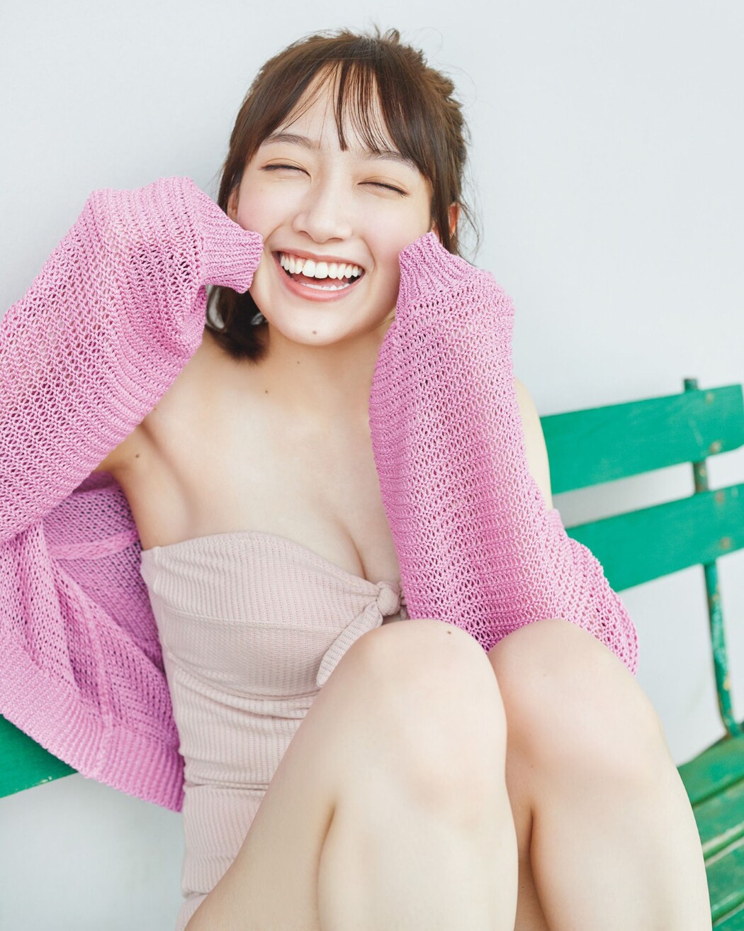 FLASH Photobook 2022-10-18 Futa Sakaguchi 坂口風詩 – Fell In Love Again
