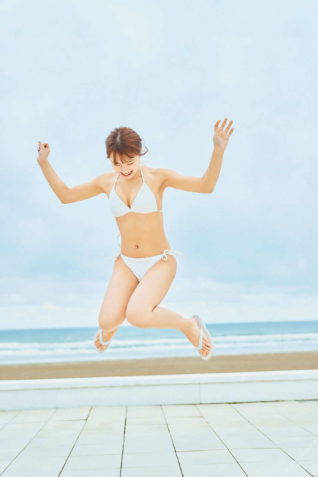 FLASH Photobook 2022-05-13 Amisa Miyazaki 宮崎あみさ Little devil girlfriend 小悪魔な彼女