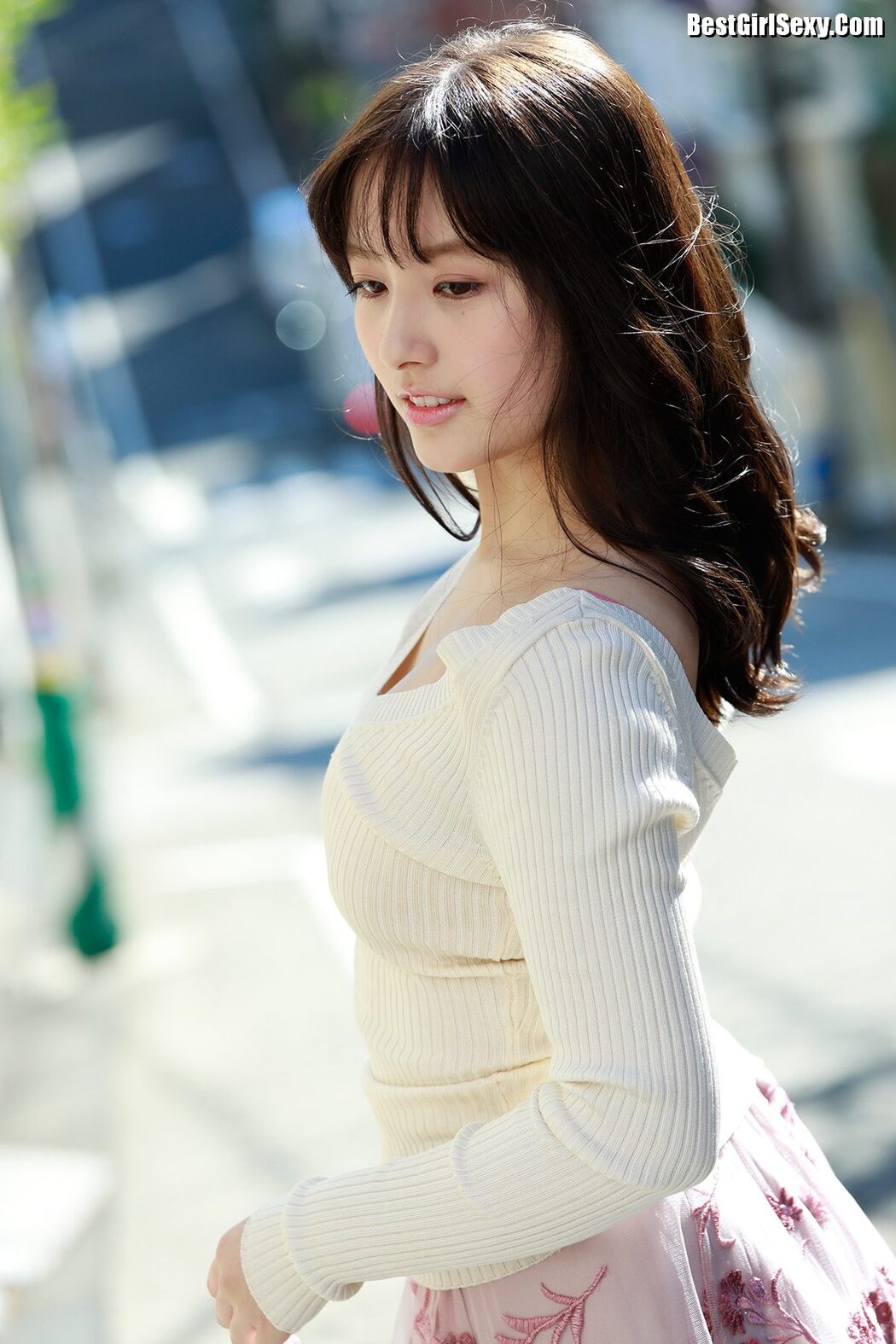 FLASH Owada Nana 大和田南那 – When I Want To Stretch