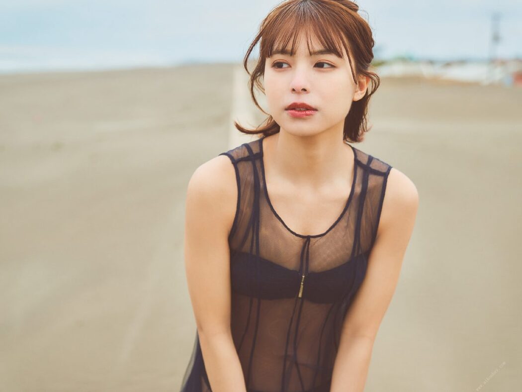 FLASH Photobook 2022-05-13 Amisa Miyazaki 宮崎あみさ Little devil girlfriend 小悪魔な彼女