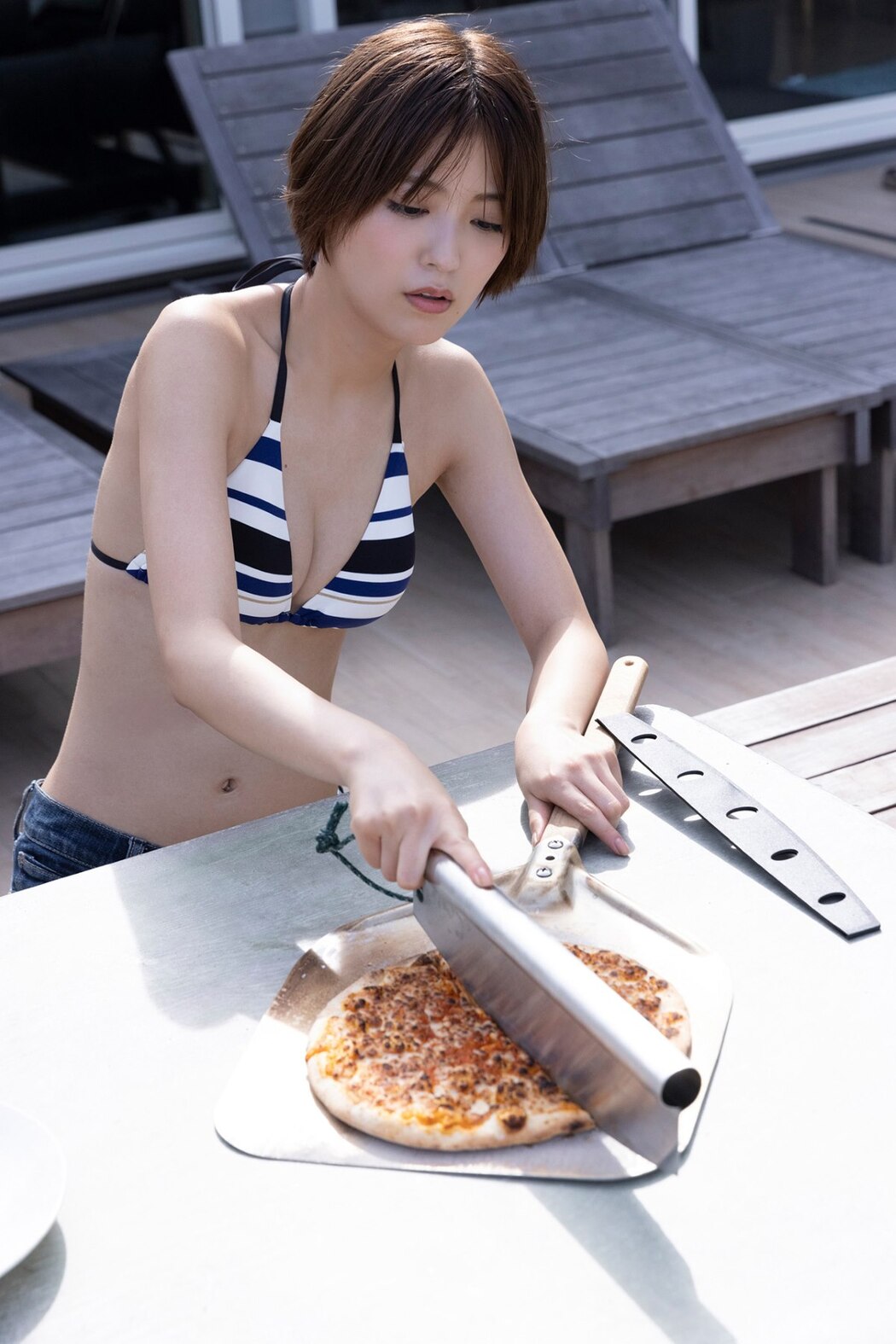 FLASH Photobook 2022-12-27 Mio Kudo 工藤美桜 – Secret Summer Vacation