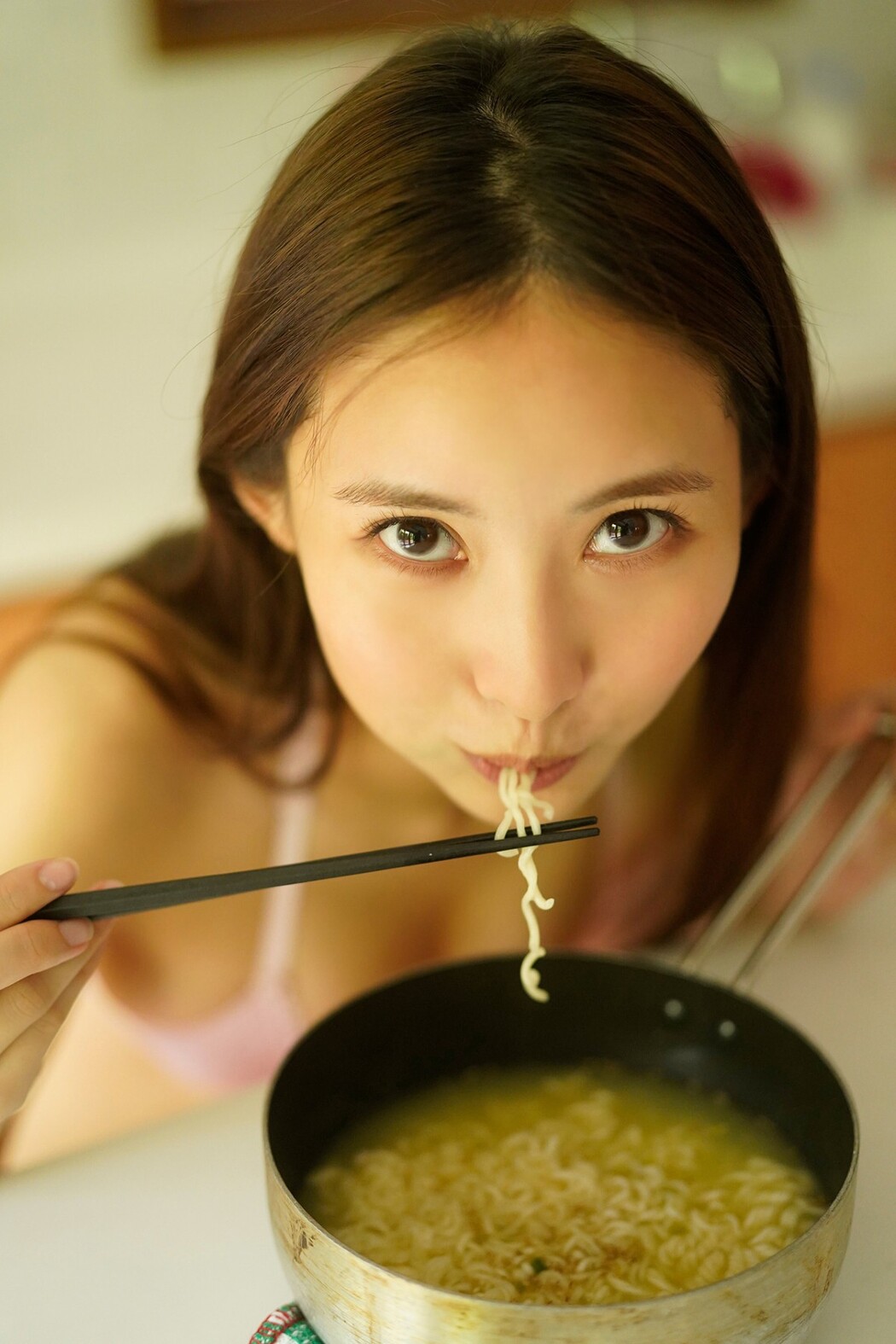 FLASH Photobook 2023-01-10 Anon あのん – Cohabiting Girlfriend Part 2