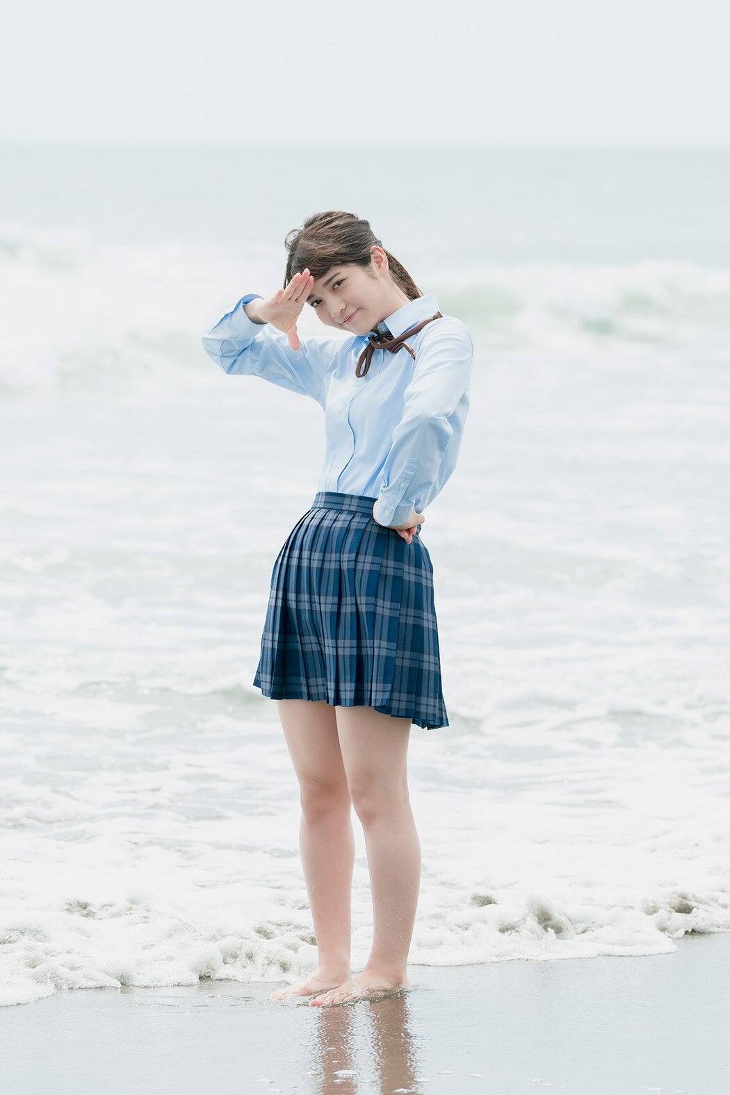 FLASH Photobook 2021-12-21 Nanako Kurosaki 黒嵜菜々子 – Youth Shiyokka Summer memories