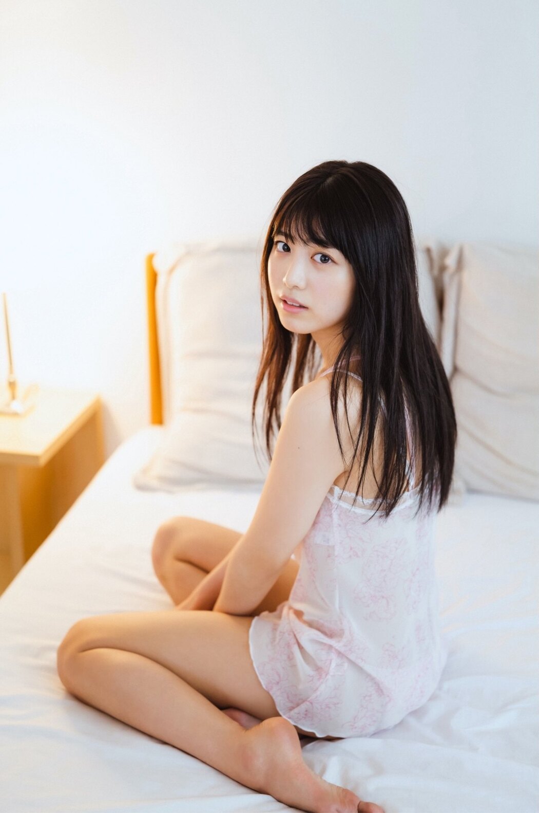 FLASH Digital Photo Collection Rio Yoshida 吉田莉桜 – Good Morning Angel