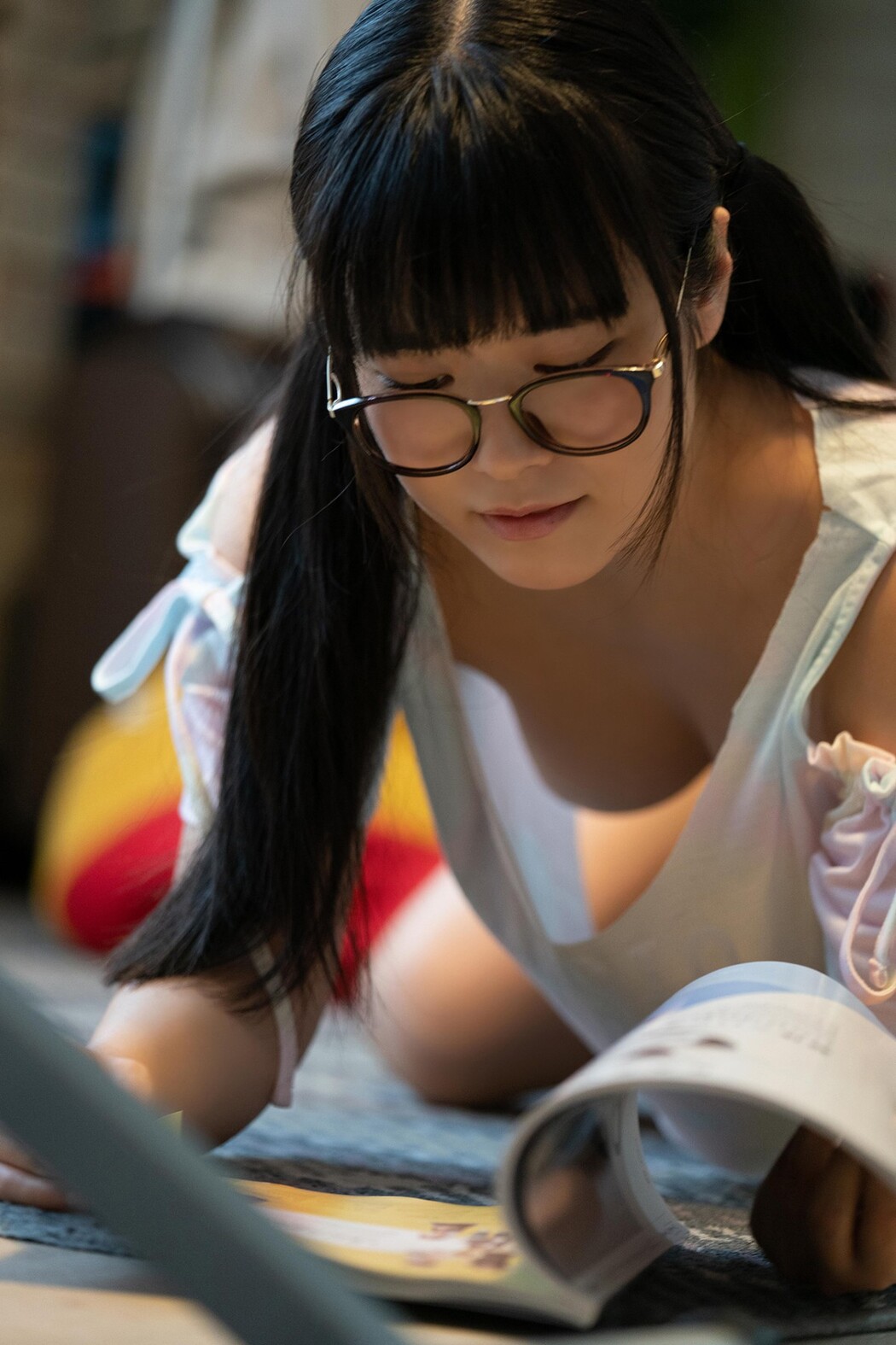 FLASH Photobook 2022-11-01 Umi Shinonome 東雲うみ – Private Observation