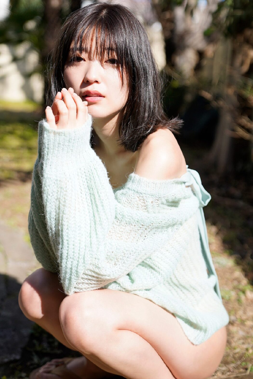 FLASH Photobook 2022-05-31 Mio Kudo 工藤美桜 – Early Summer Luster 初夏の艶