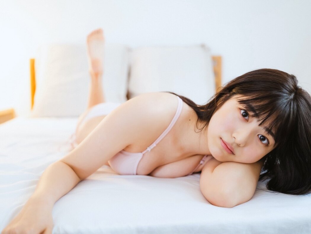 FLASH Digital Photo Collection Rio Yoshida 吉田莉桜 – Good Morning Angel