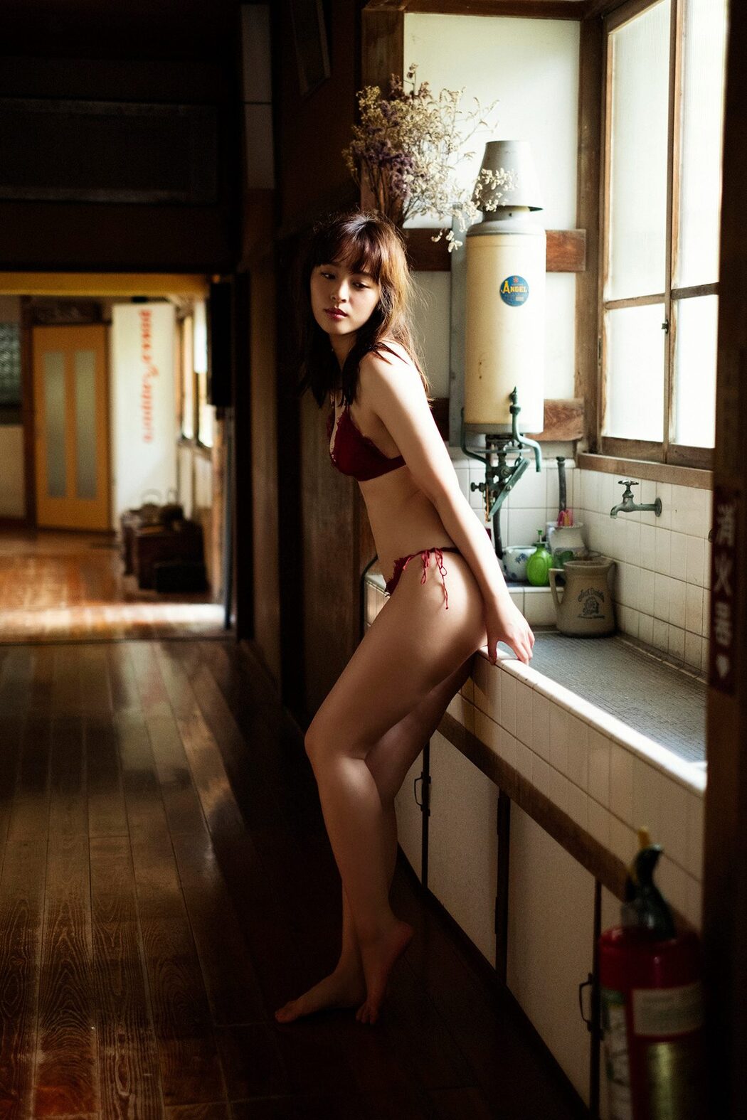 FLASH Misaki Jinbu 神部美咲 1泊2日、もう会わない
