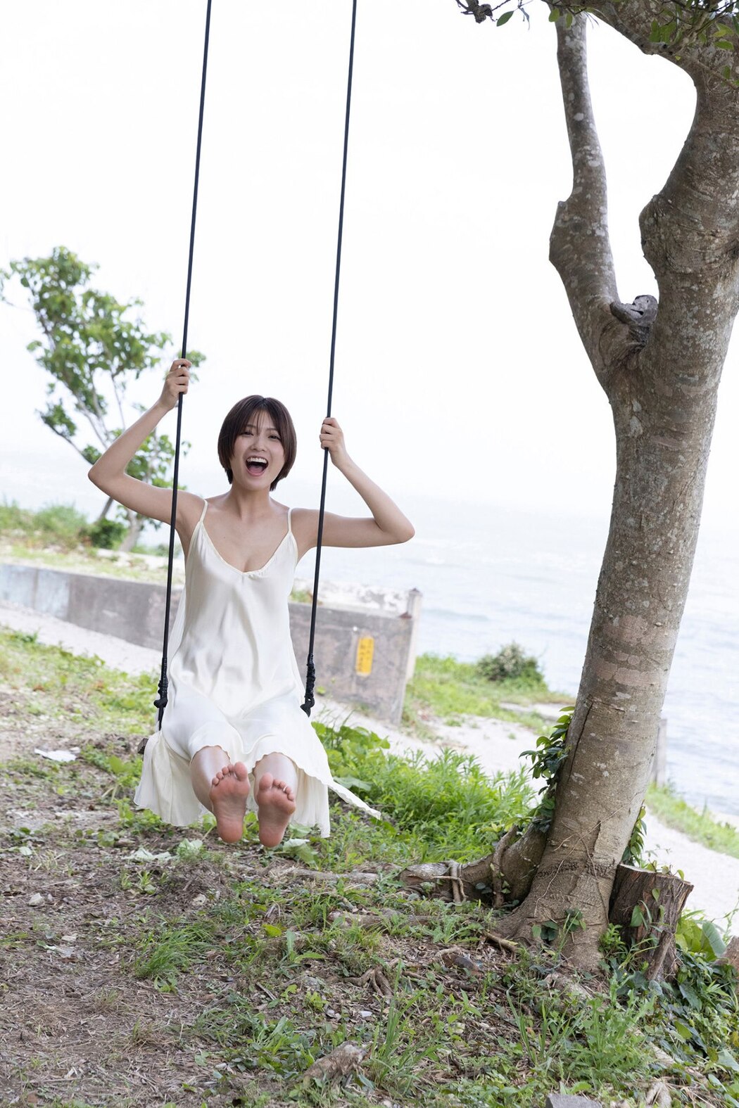 FLASH Photobook 2022-12-27 Mio Kudo 工藤美桜 – Secret Summer Vacation