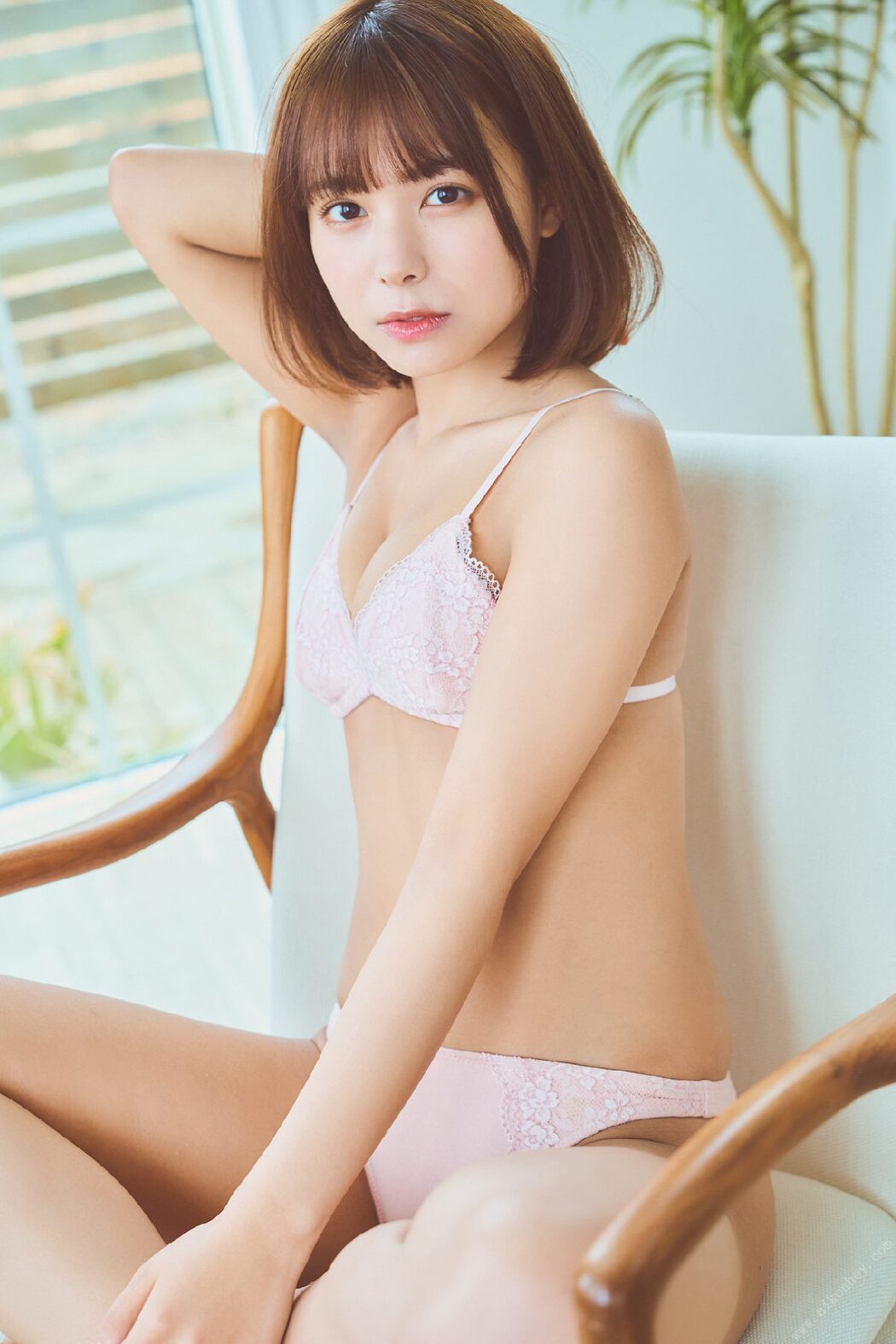 FLASH Photobook 2022-05-13 Amisa Miyazaki 宮崎あみさ Little devil girlfriend 小悪魔な彼女