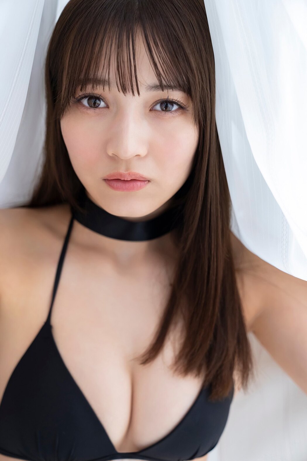 FLASH Photobook 2023-05-30 Nanako Kurosaki 黒嵜菜々子 – Melting Young Lady