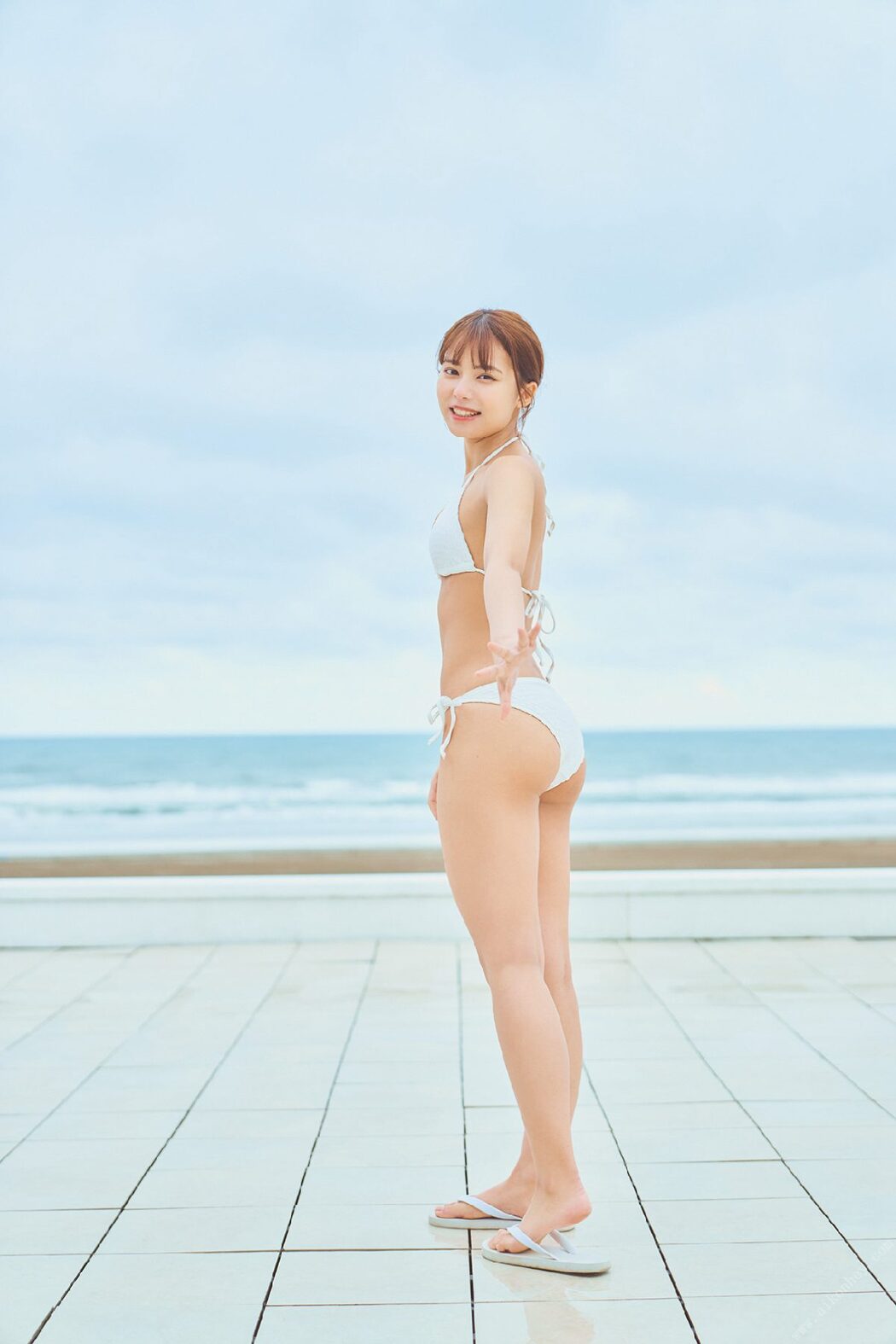 FLASH Photobook 2022-05-13 Amisa Miyazaki 宮崎あみさ Little devil girlfriend 小悪魔な彼女