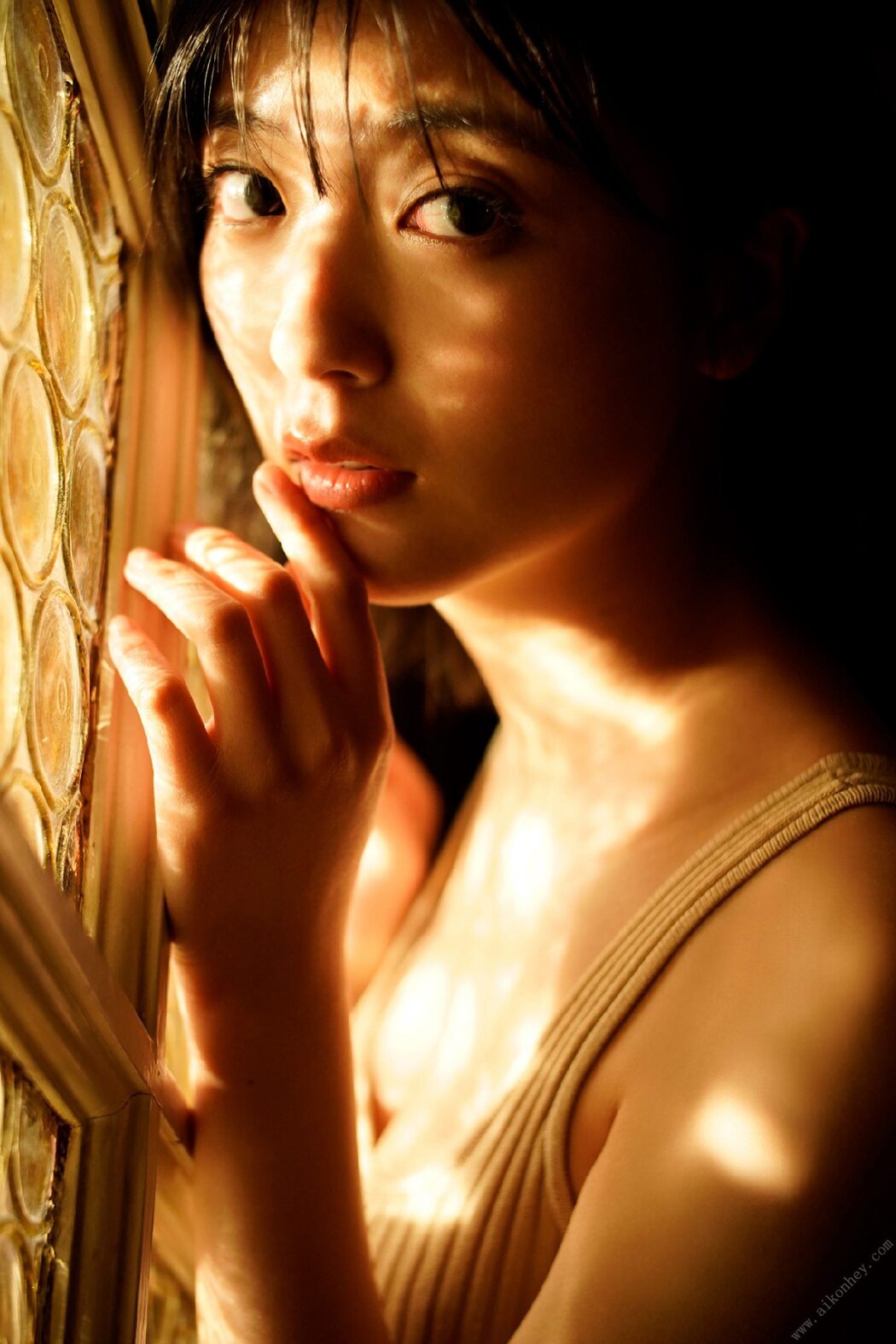 FLASH Photobook 2022-05-31 Mio Kudo 工藤美桜 – Early Summer Luster 初夏の艶
