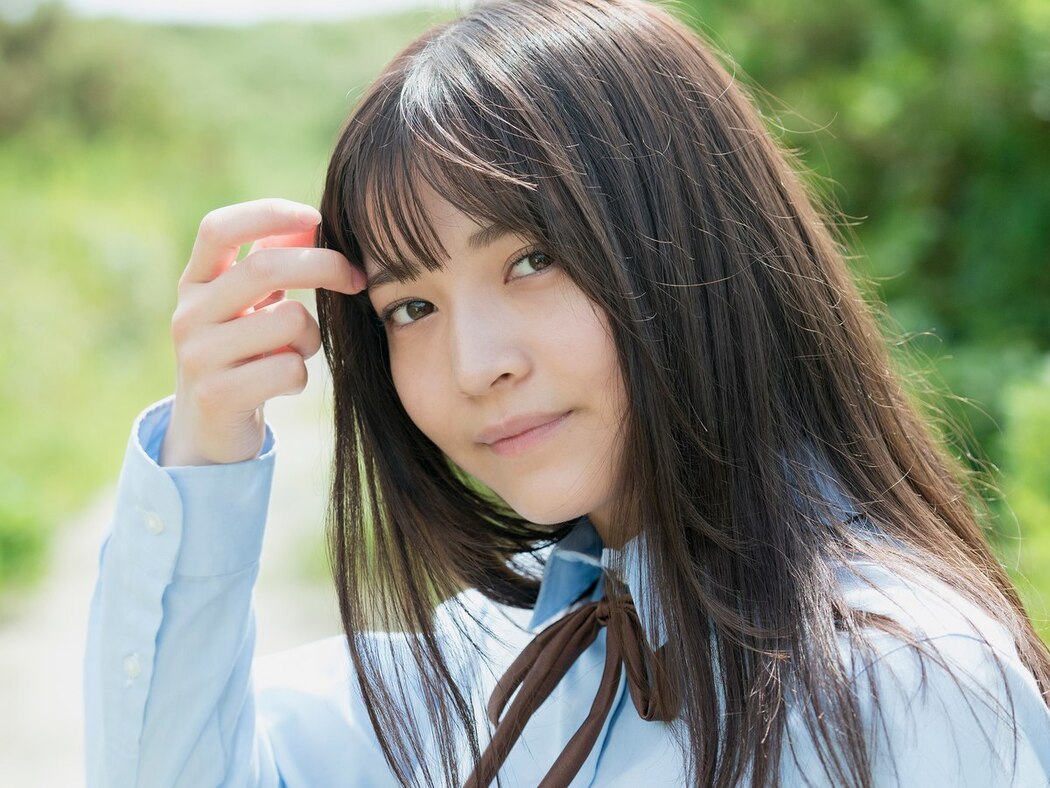 FLASH Photobook 2021-12-21 Nanako Kurosaki 黒嵜菜々子 – Youth Shiyokka Summer memories