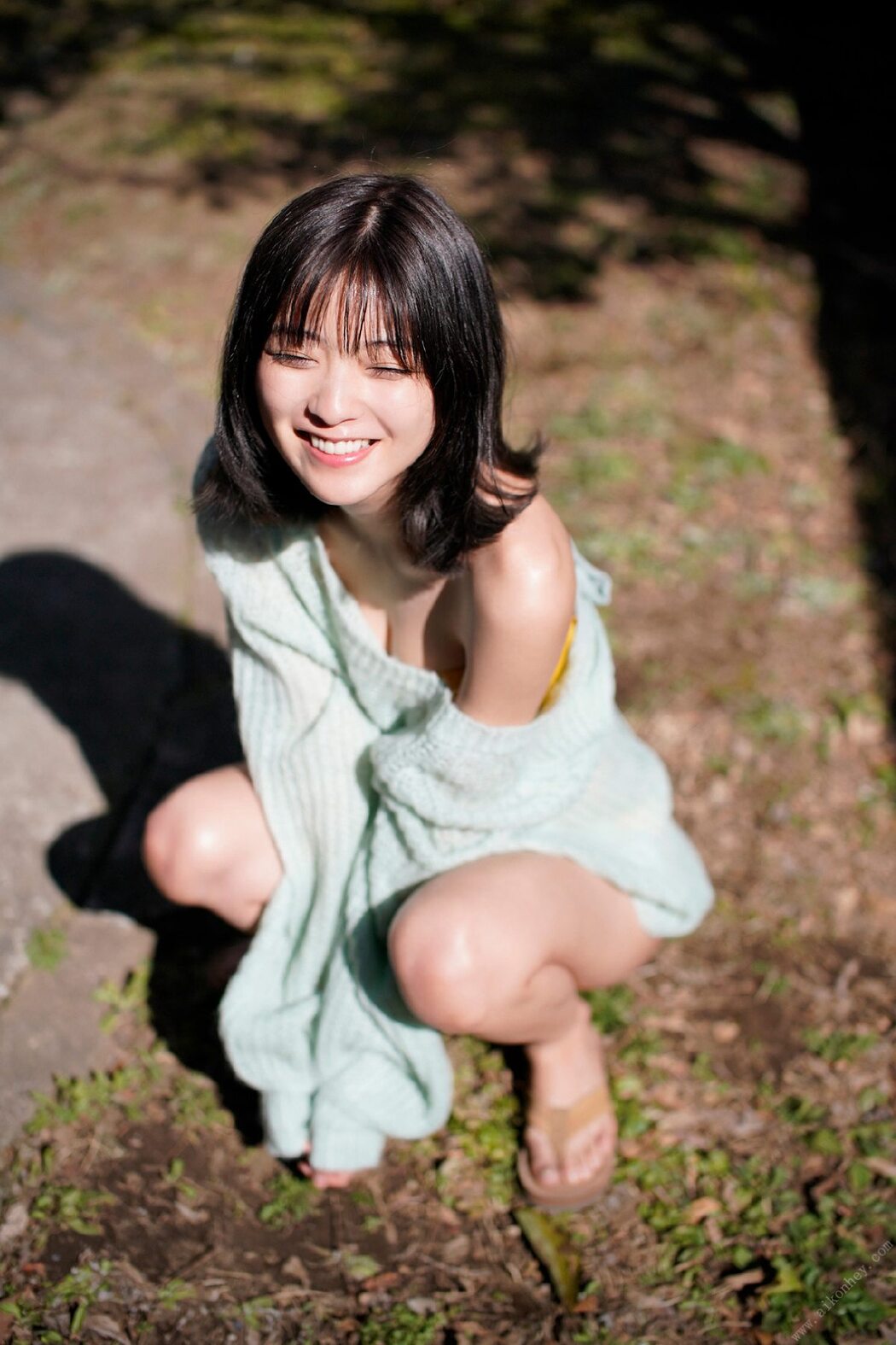 FLASH Photobook 2022-05-31 Mio Kudo 工藤美桜 – Early Summer Luster 初夏の艶