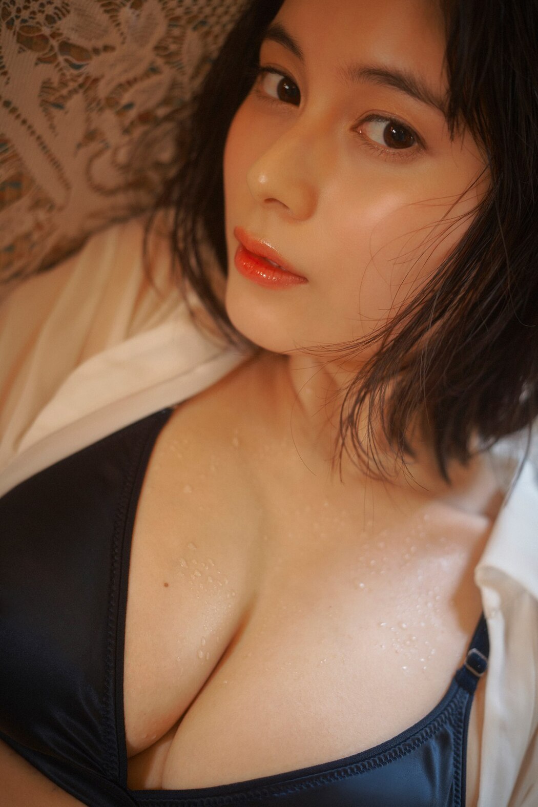 FLASH Photobook 2022-10-25 Sakurako Okubo 大久保桜子 – Gorgeously Summer