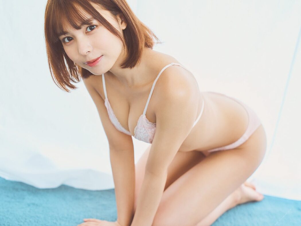 FLASH Photobook 2022-05-13 Amisa Miyazaki 宮崎あみさ Little devil girlfriend 小悪魔な彼女