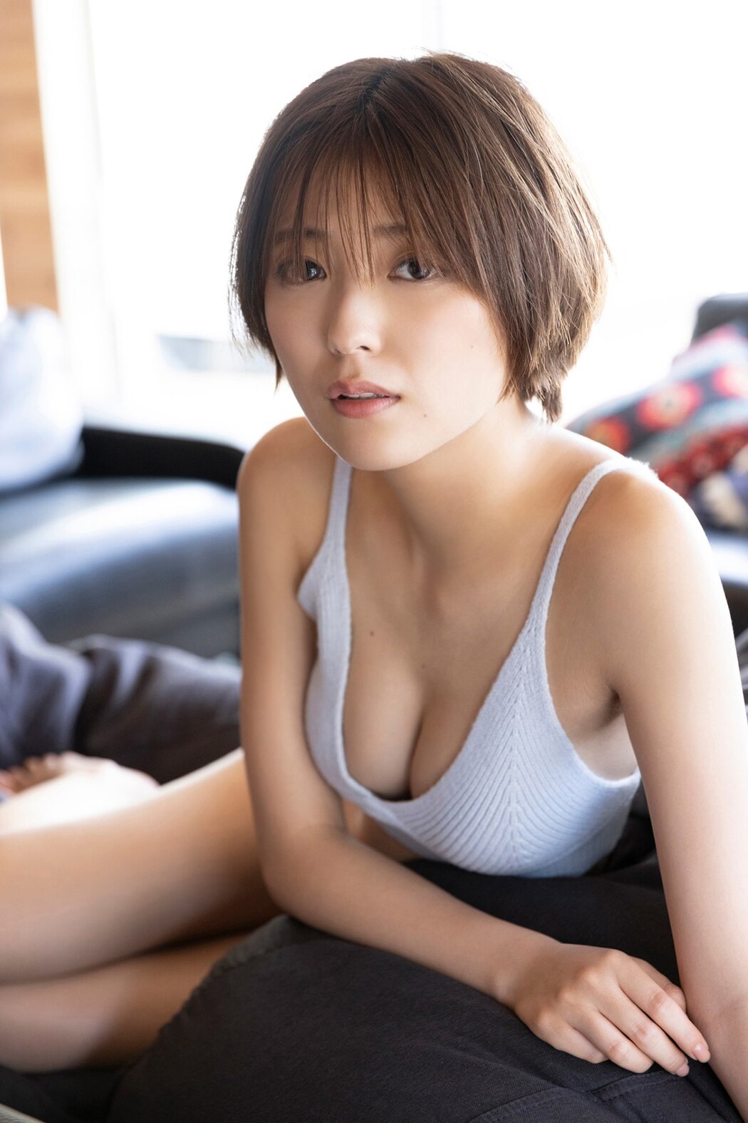FLASH Photobook 2022-12-27 Mio Kudo 工藤美桜 – Secret Summer Vacation