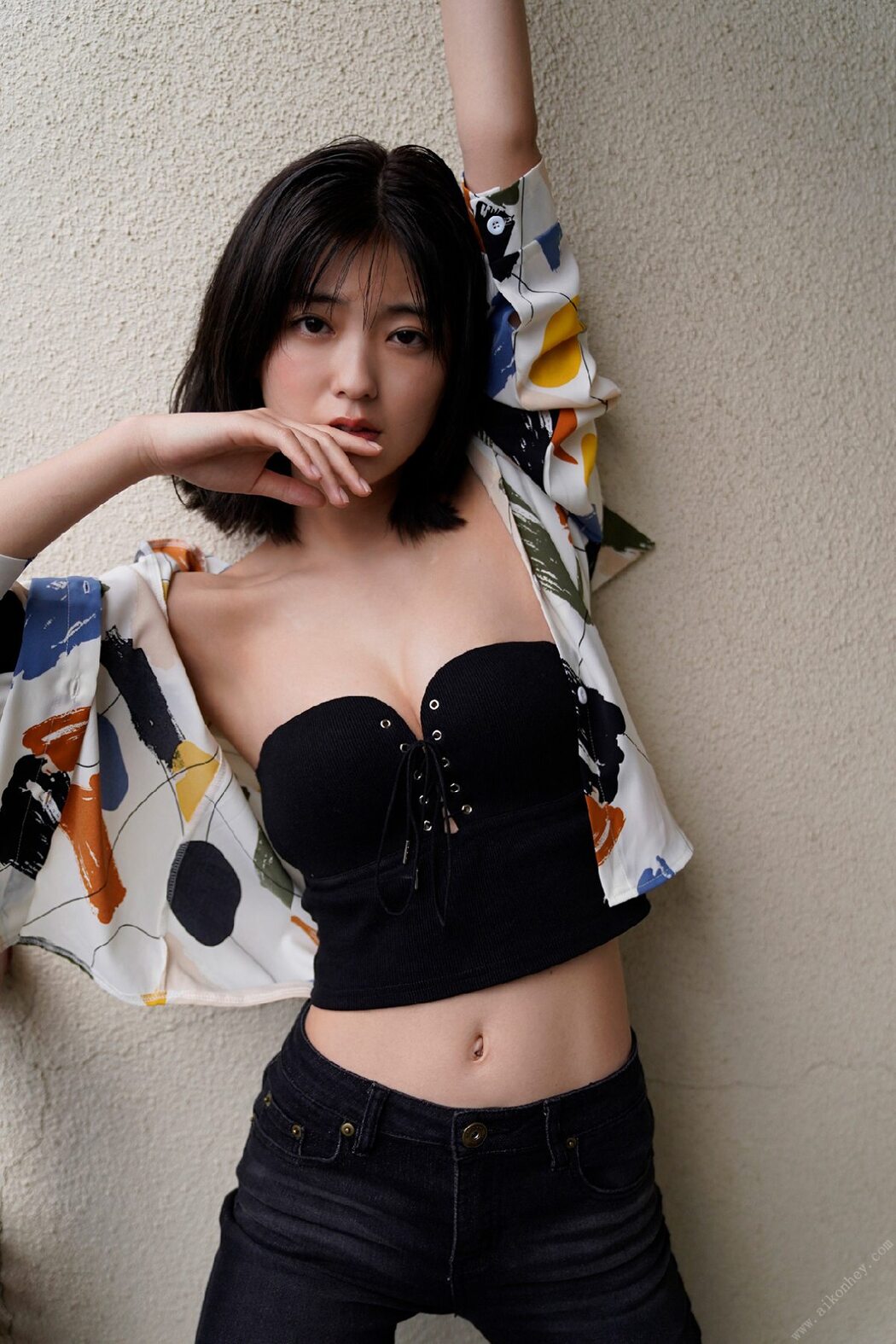 FLASH Photobook 2022-05-31 Mio Kudo 工藤美桜 – Early Summer Luster 初夏の艶