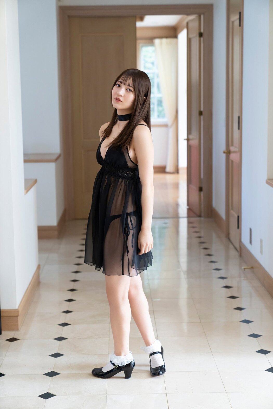 FLASH Photobook 2023-05-30 Nanako Kurosaki 黒嵜菜々子 – Melting Young Lady