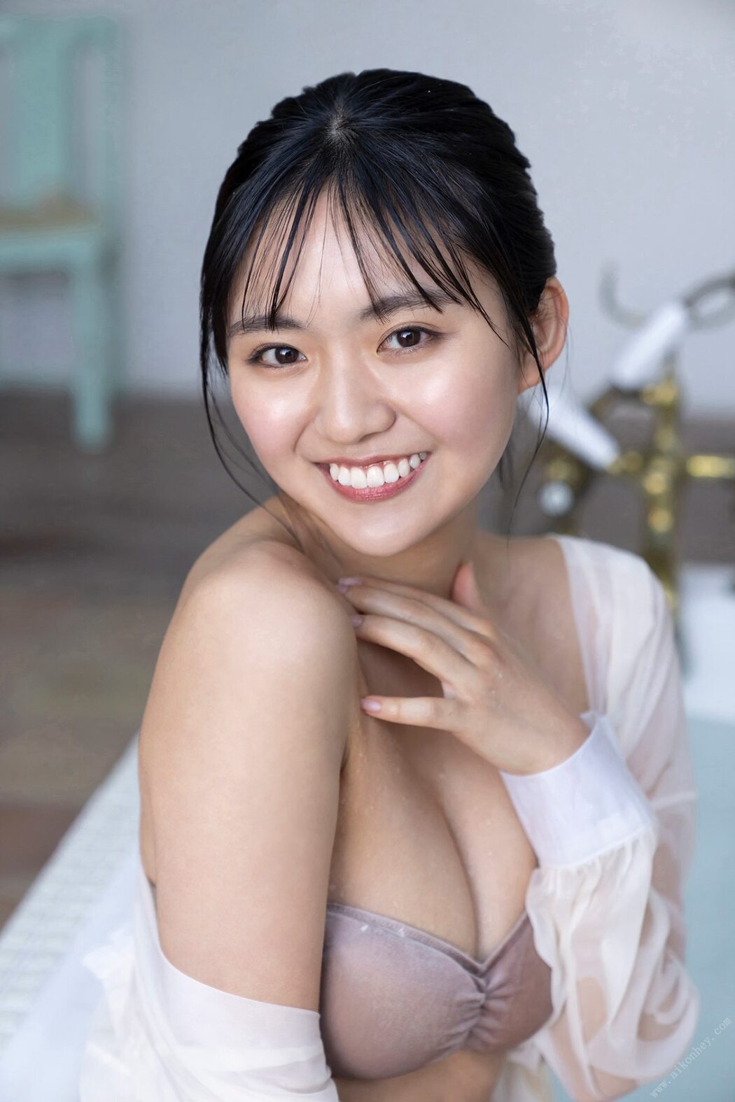 Photobook Platinum FLASHデジタル写真集 豊田ルナ SNOW WHITE