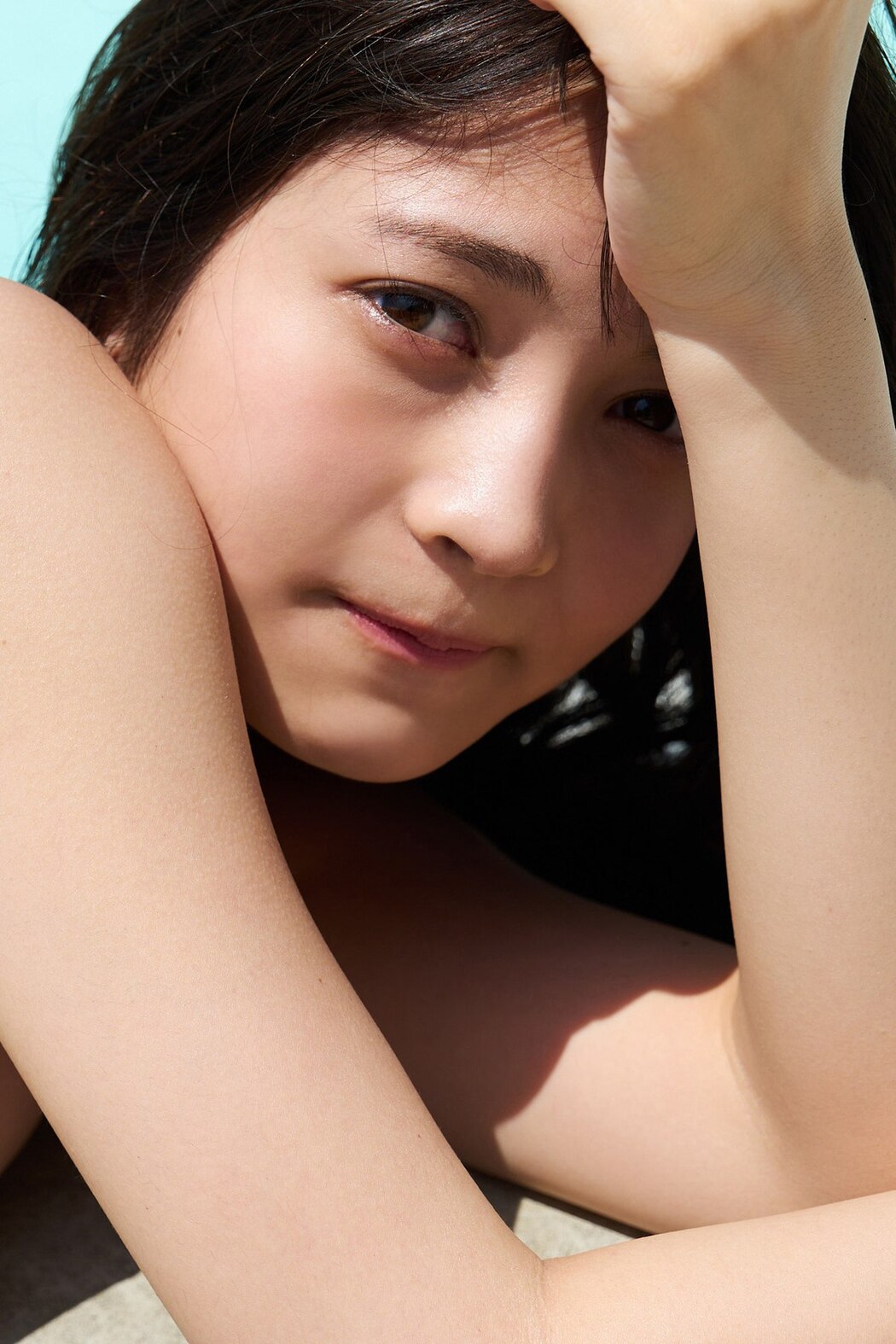 Platinum FLASH Photobook 2021-11-19 Nanako Kurosaki 黒嵜菜々子 – 18 Years Old