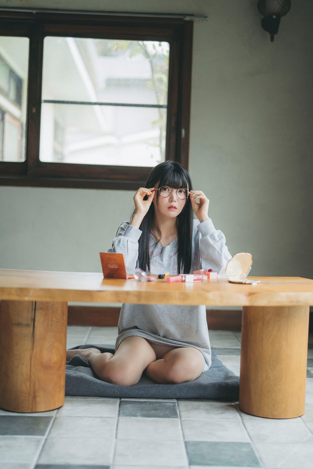 Photobook FLASHデジタル写真集 小野寺梓 夢の続きへ