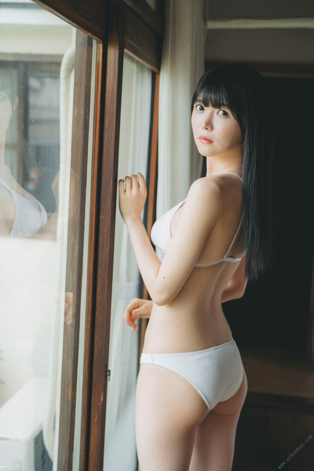 Photobook FLASHデジタル写真集 小野寺梓 夢の続きへ