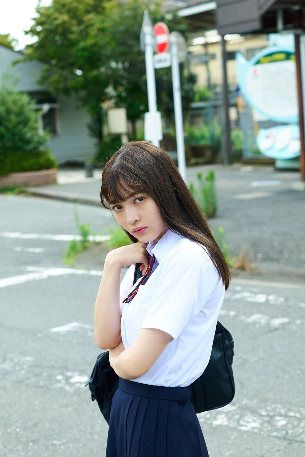 Platinum FLASH Photobook 2021-11-19 Nanako Kurosaki 黒嵜菜々子 – 18 Years Old