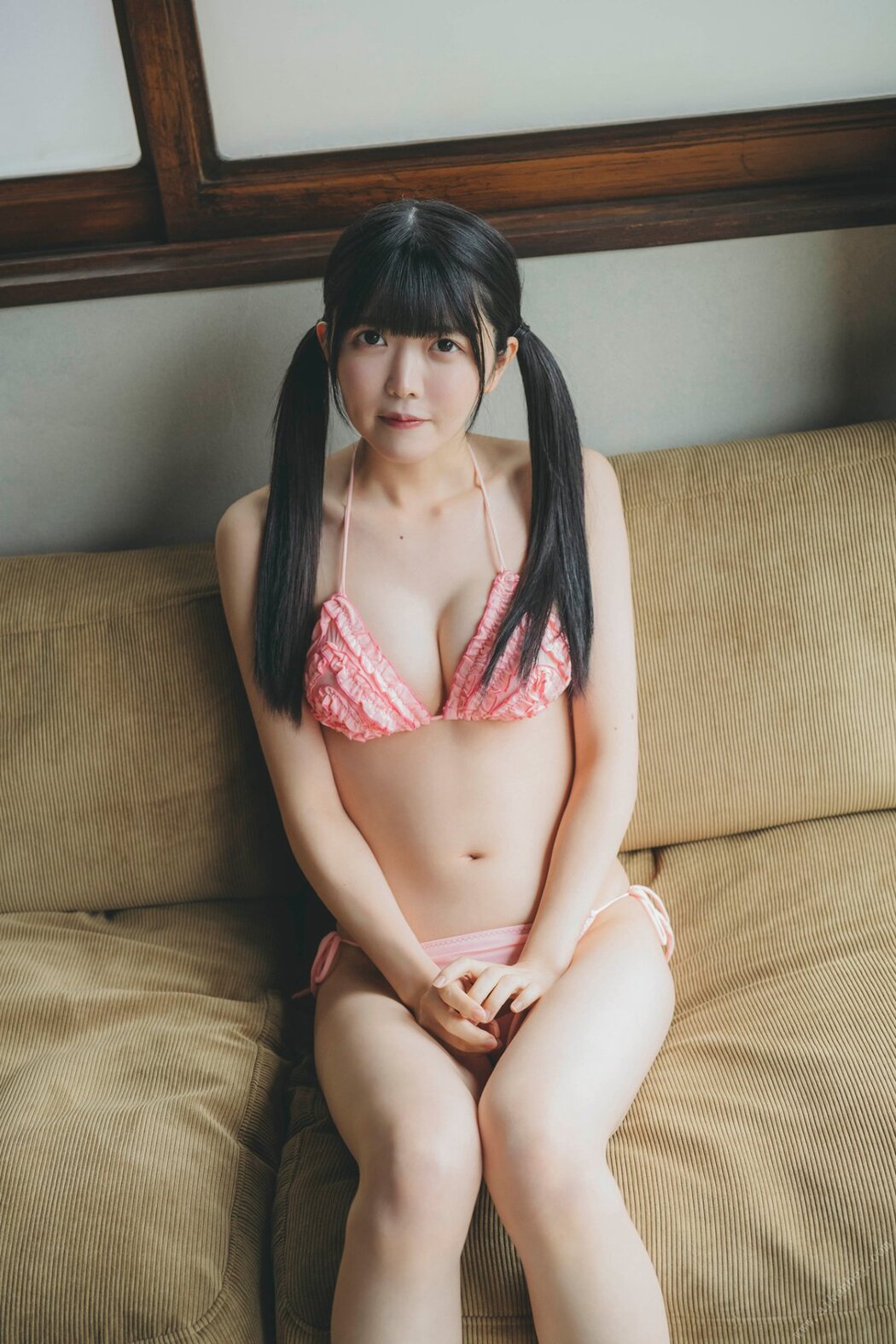Photobook FLASHデジタル写真集 小野寺梓 夢の続きへ