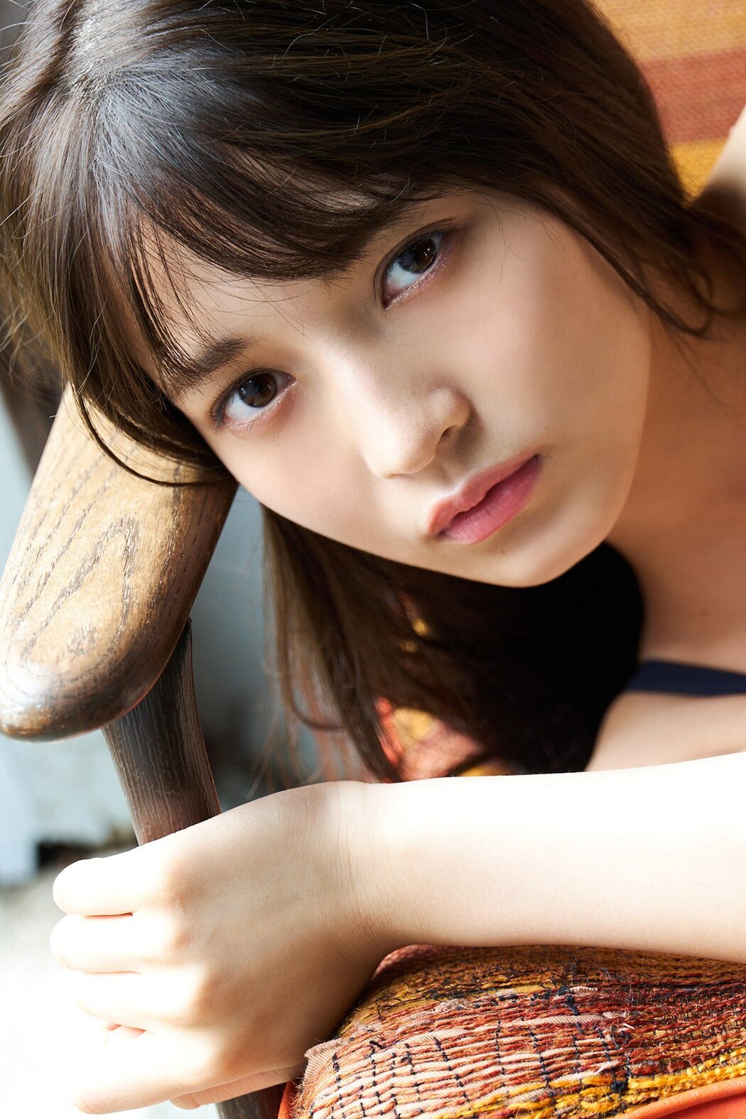 Platinum FLASH Photobook 2021-11-19 Nanako Kurosaki 黒嵜菜々子 – 18 Years Old