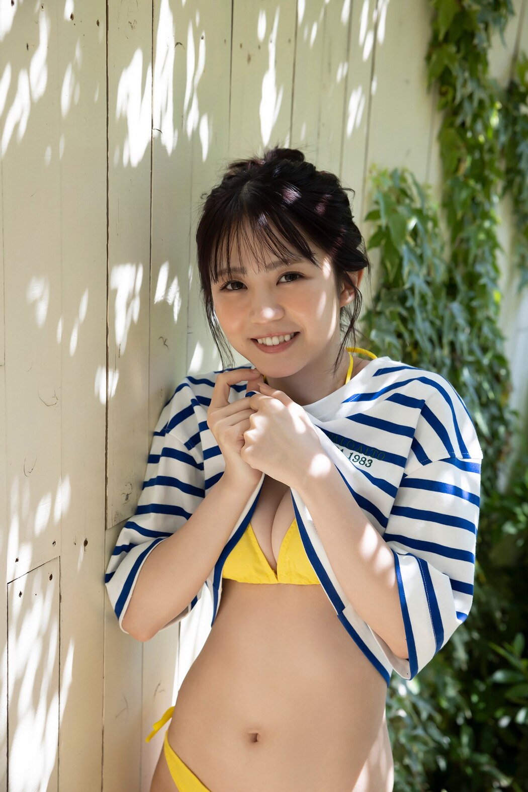 FLASH Photobook 2023-06-20 Tsumugi Hashimoto 橋本つむぎ – The Best In Osaka Is The Best In Japan