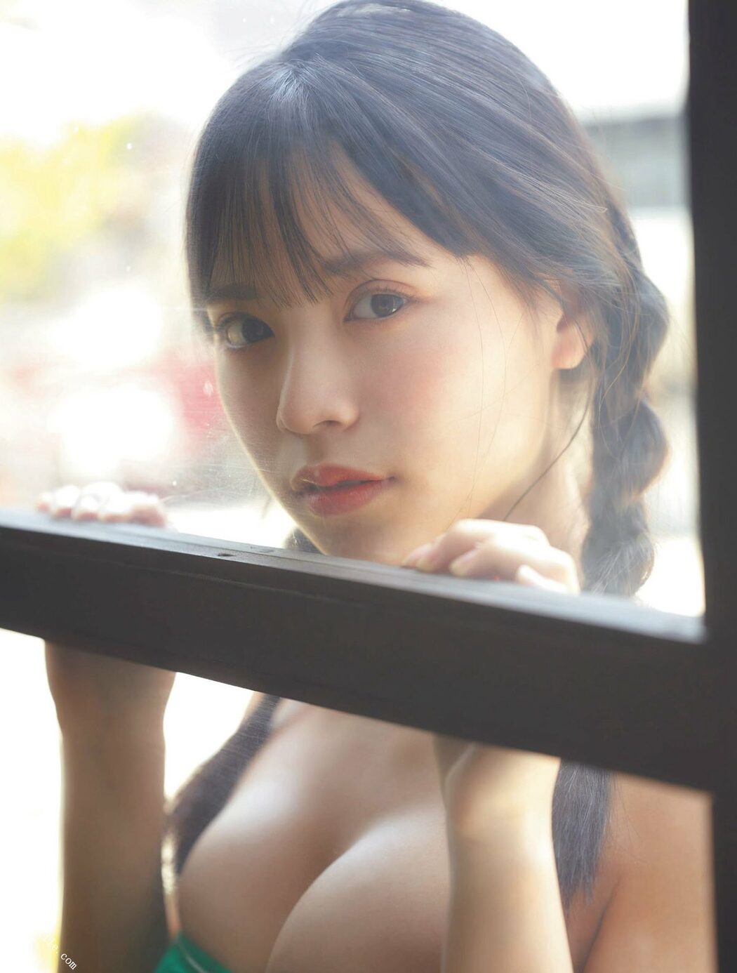 Platinum Flash 2022 Vol.19 えなこ 伊織もえ 篠崎こころ 篠原みなみ 茉夏 宮本彩希 吉田早希 隅野和奏 伊織もえ