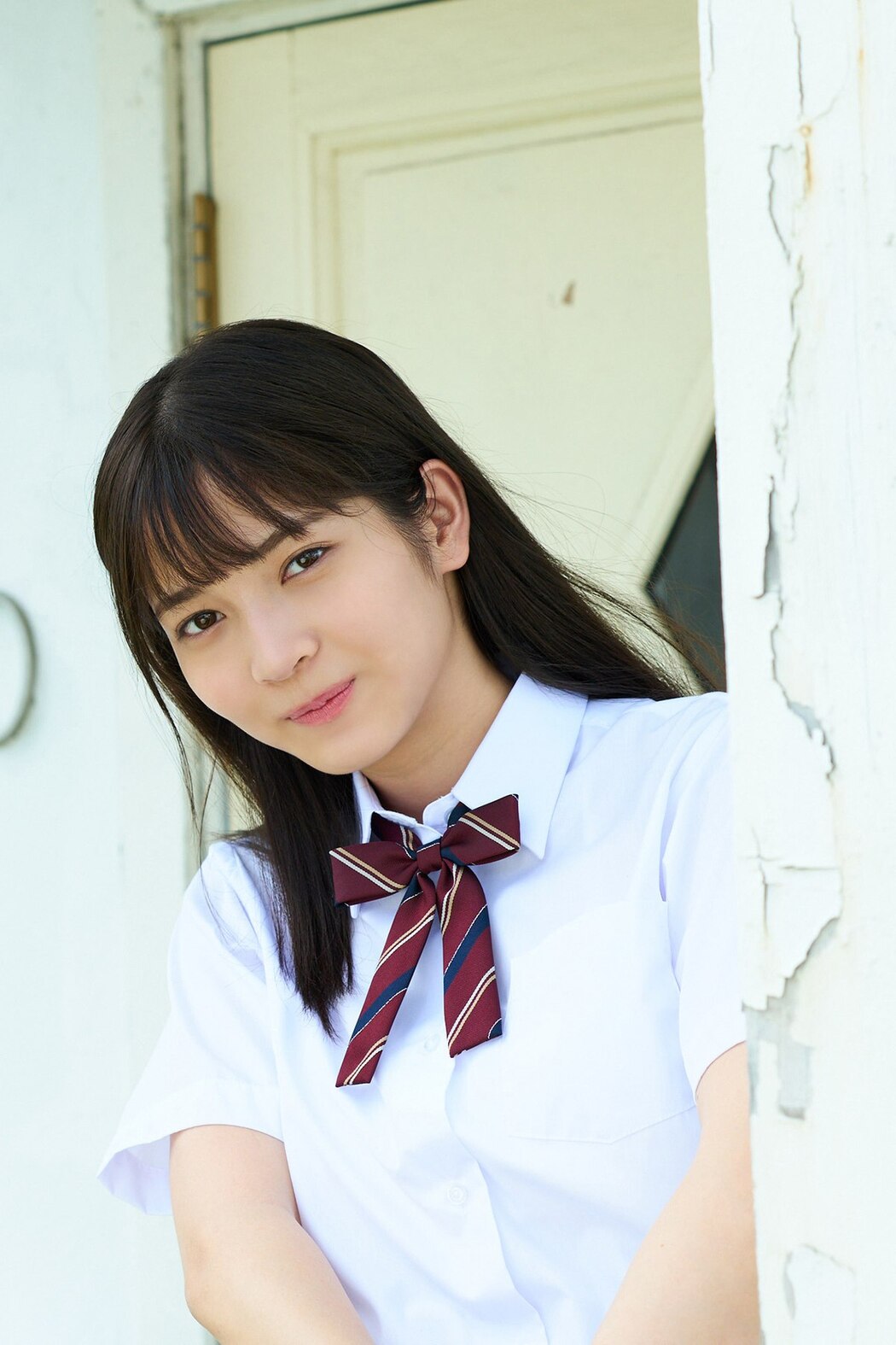Platinum FLASH Photobook 2021-11-19 Nanako Kurosaki 黒嵜菜々子 – 18 Years Old