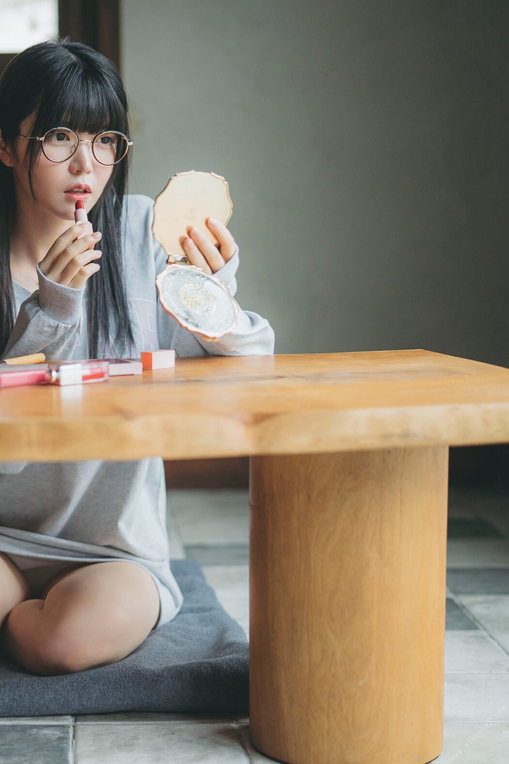 Photobook FLASHデジタル写真集 小野寺梓 夢の続きへ