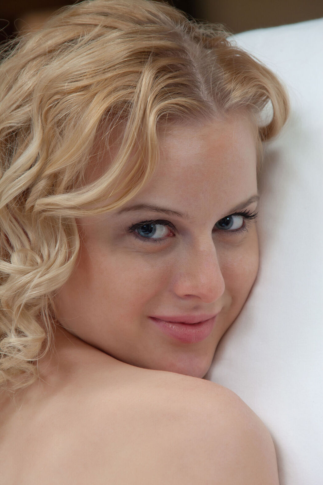 MetArt Sasha R – Presenting Part2 (62P)