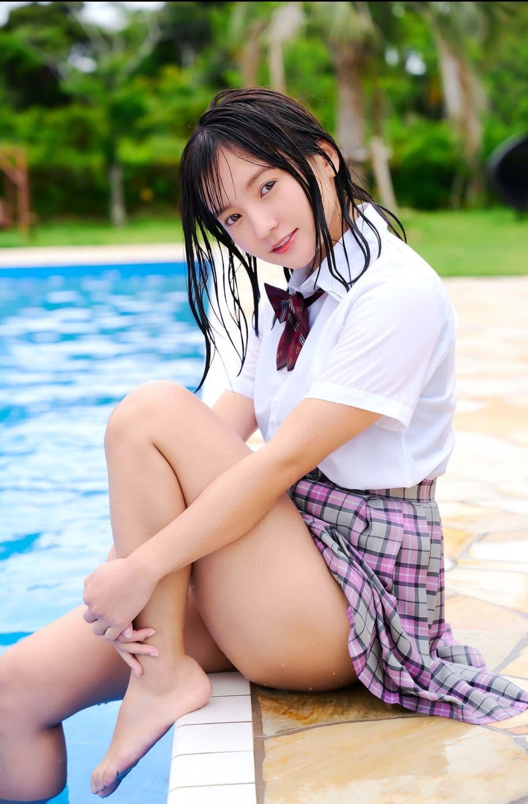 Photobook Ayana Nishinaga 西永彩奈 – Mode Flash Of Love A