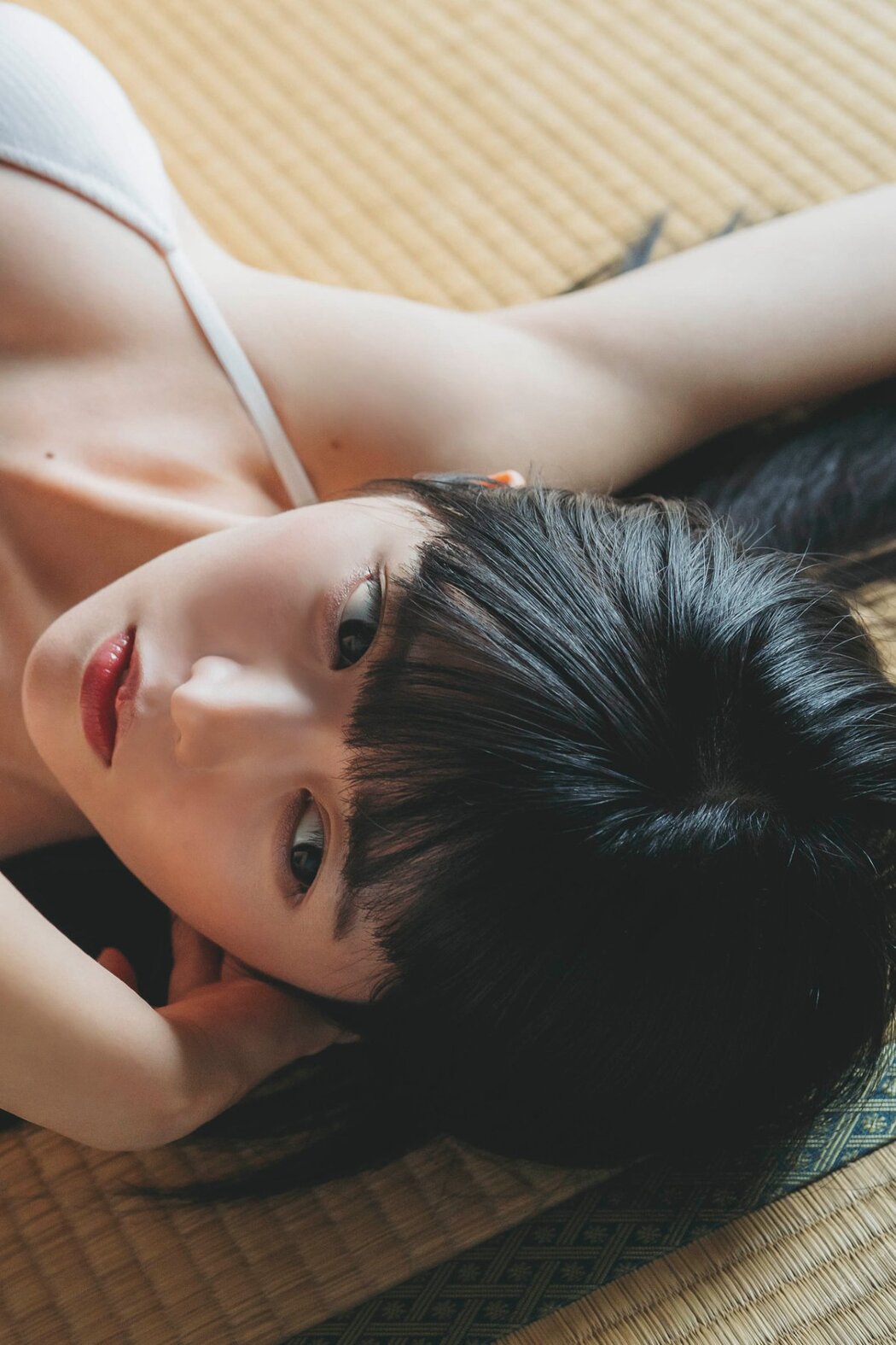Photobook FLASHデジタル写真集 小野寺梓 夢の続きへ