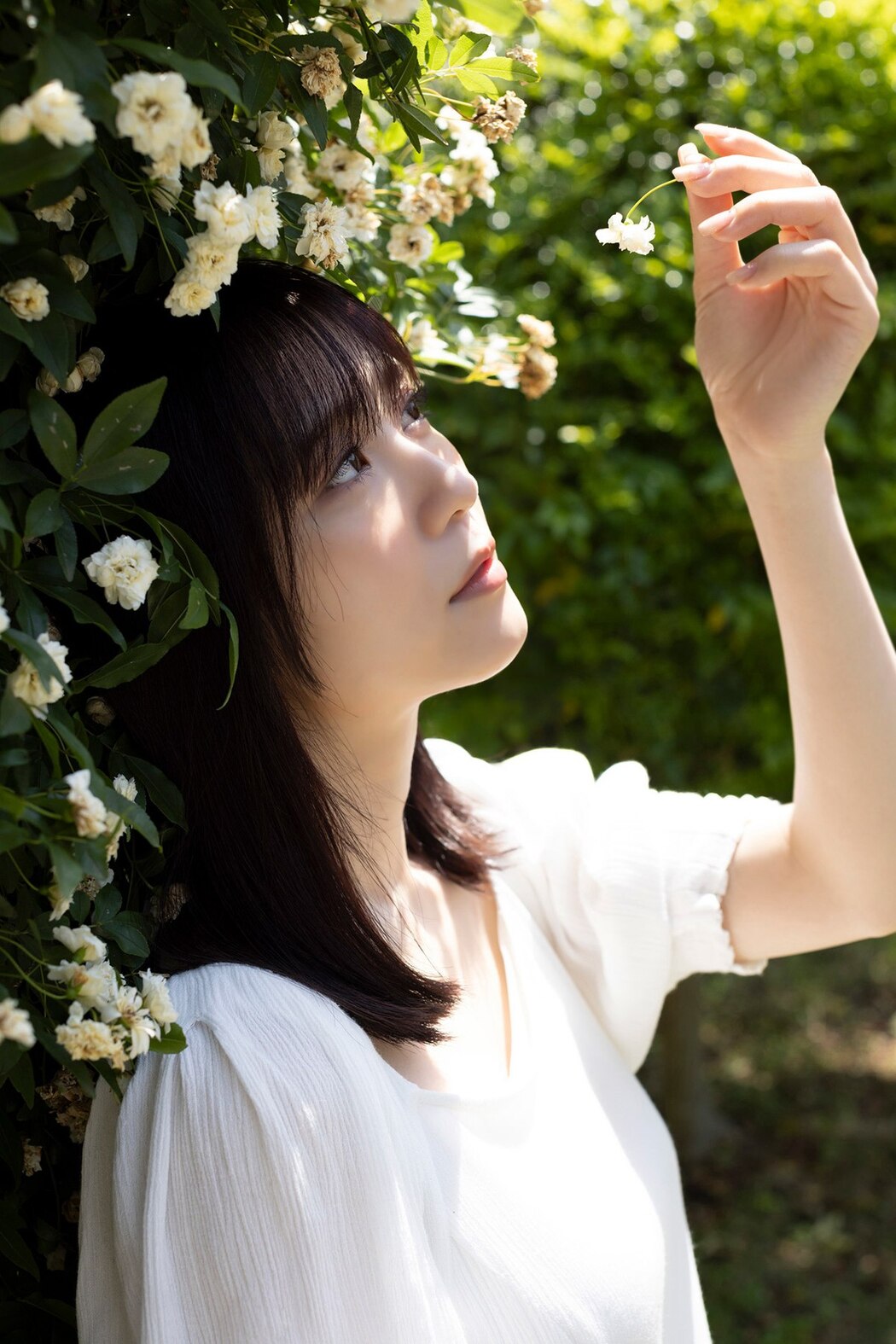 FLASH Photobook 2023-06-20 Tsumugi Hashimoto 橋本つむぎ – The Best In Osaka Is The Best In Japan