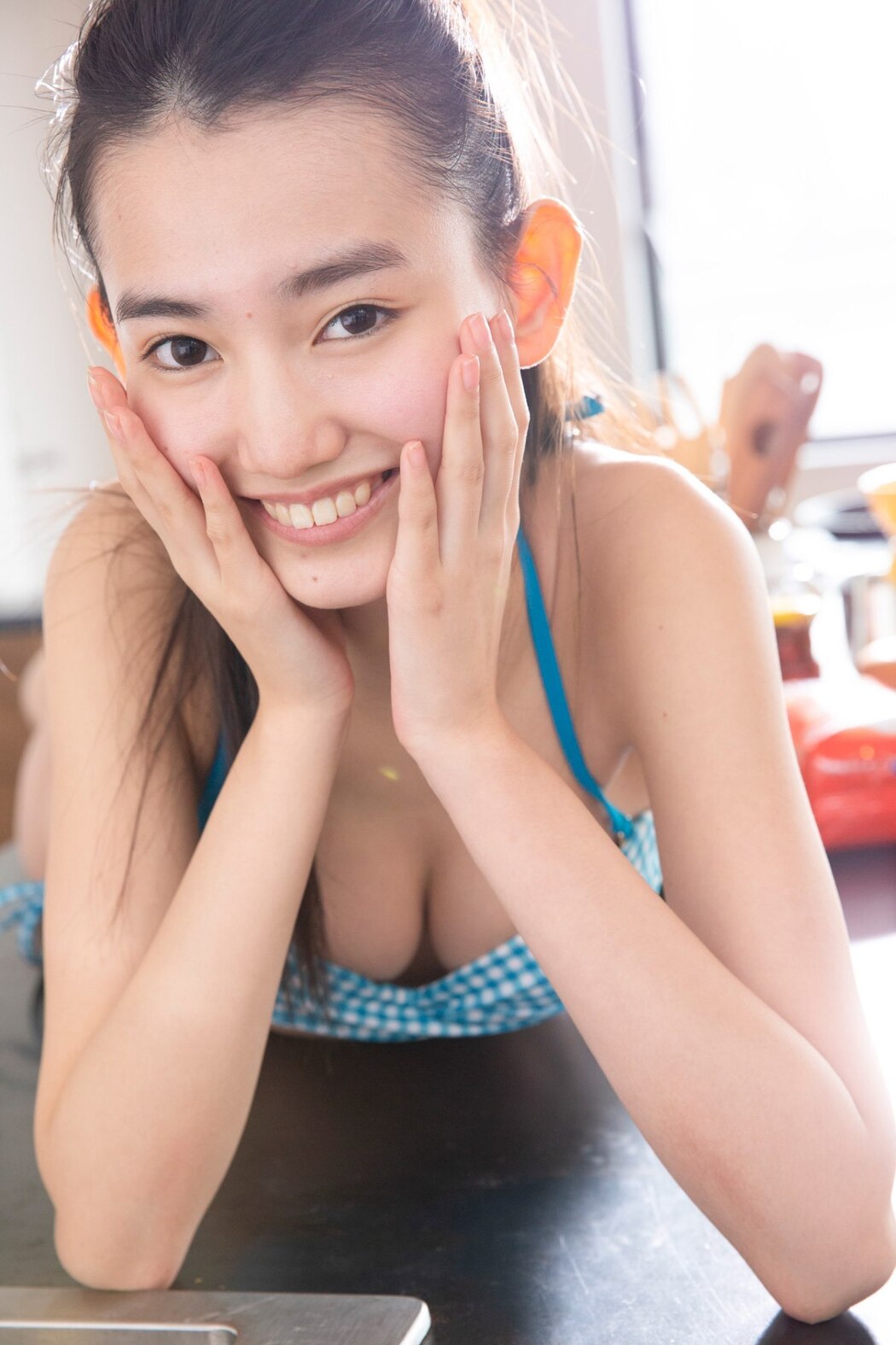 FLASH Photobook Rena Kuroki 黒木麗奈 – The Last Uniform