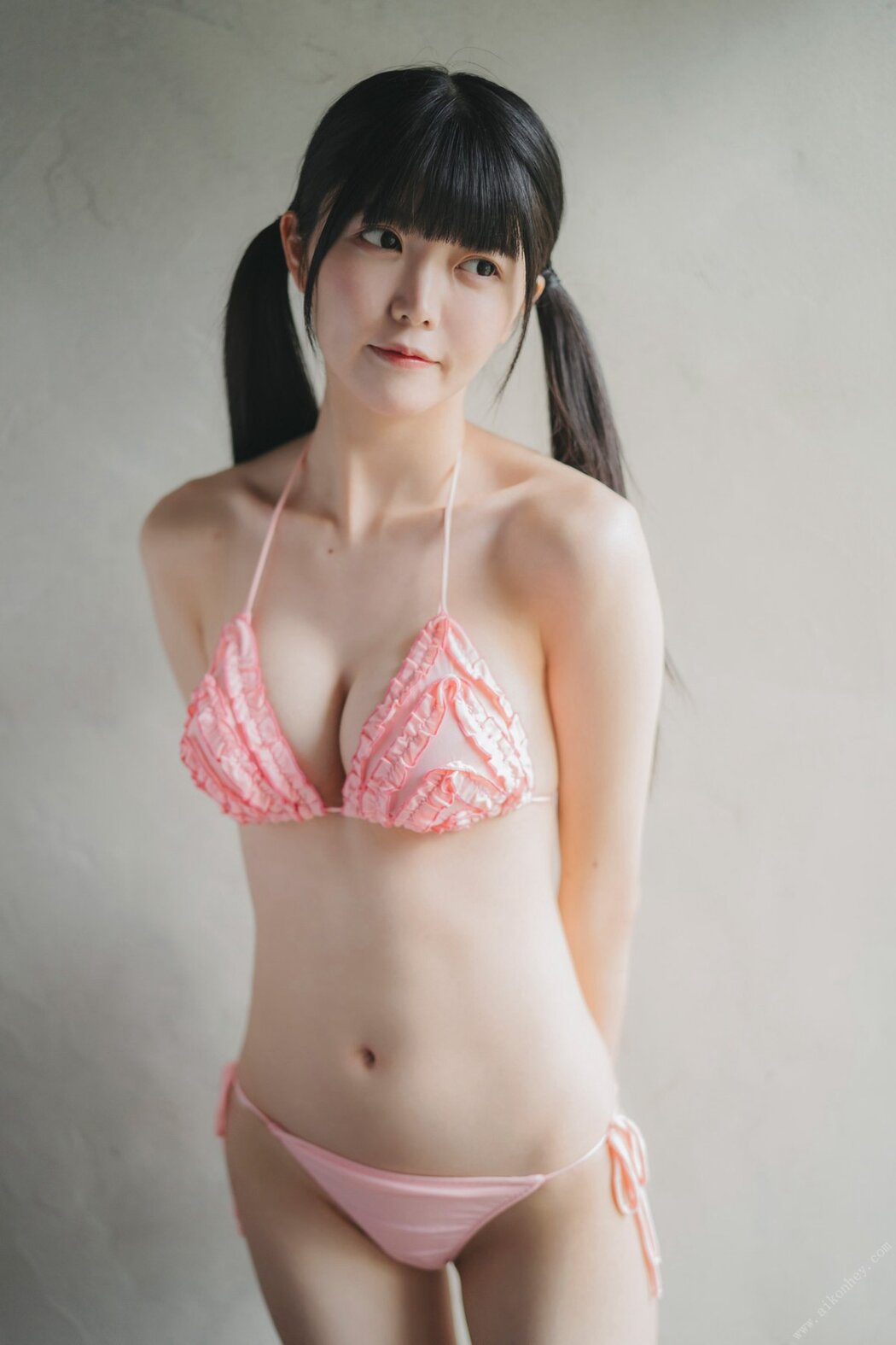 Photobook FLASHデジタル写真集 小野寺梓 夢の続きへ