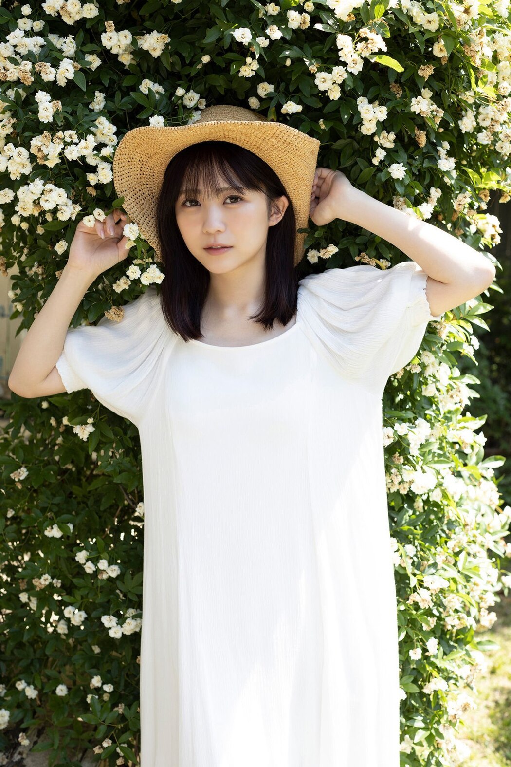 FLASH Photobook 2023-06-20 Tsumugi Hashimoto 橋本つむぎ – The Best In Osaka Is The Best In Japan