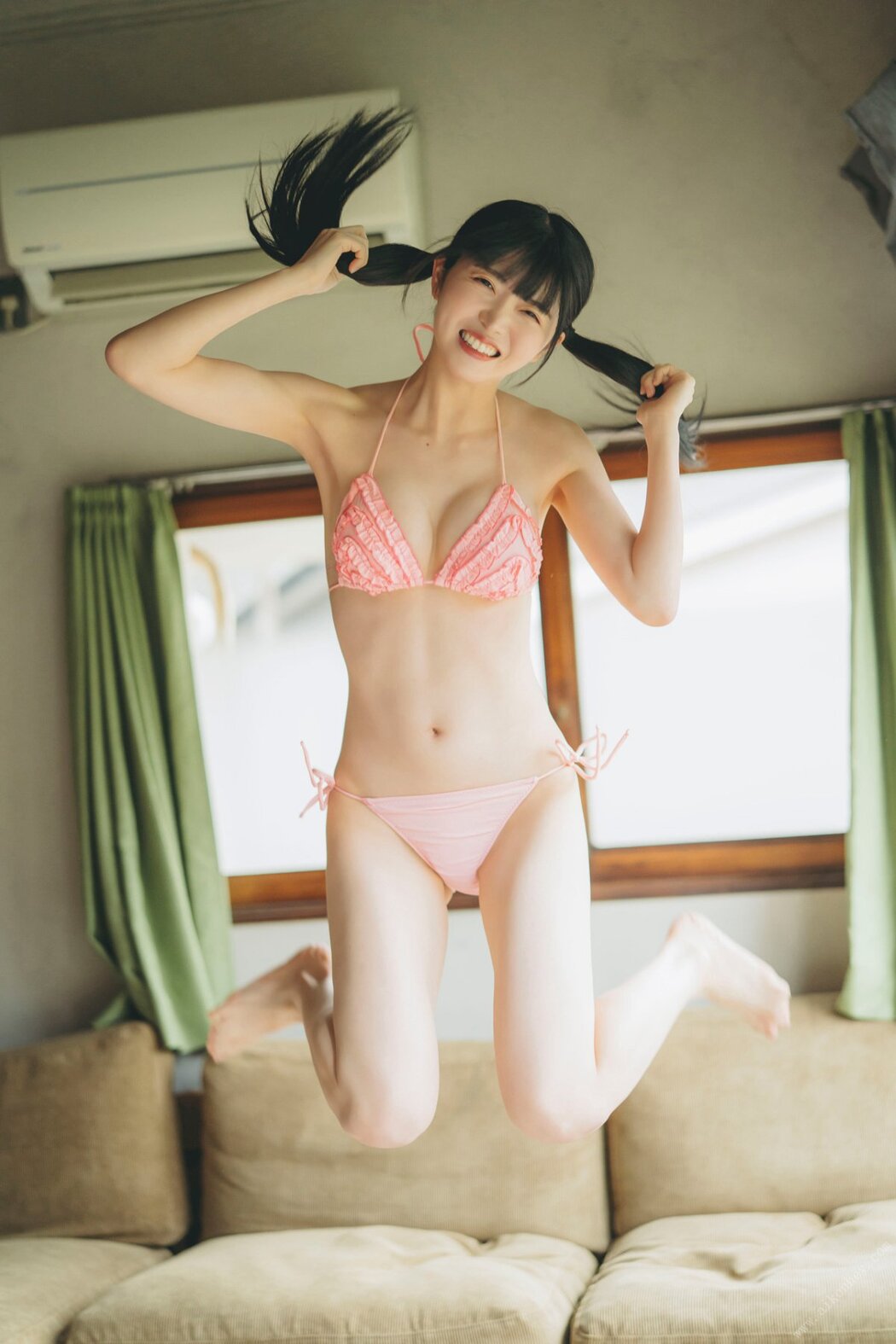 Photobook FLASHデジタル写真集 小野寺梓 夢の続きへ